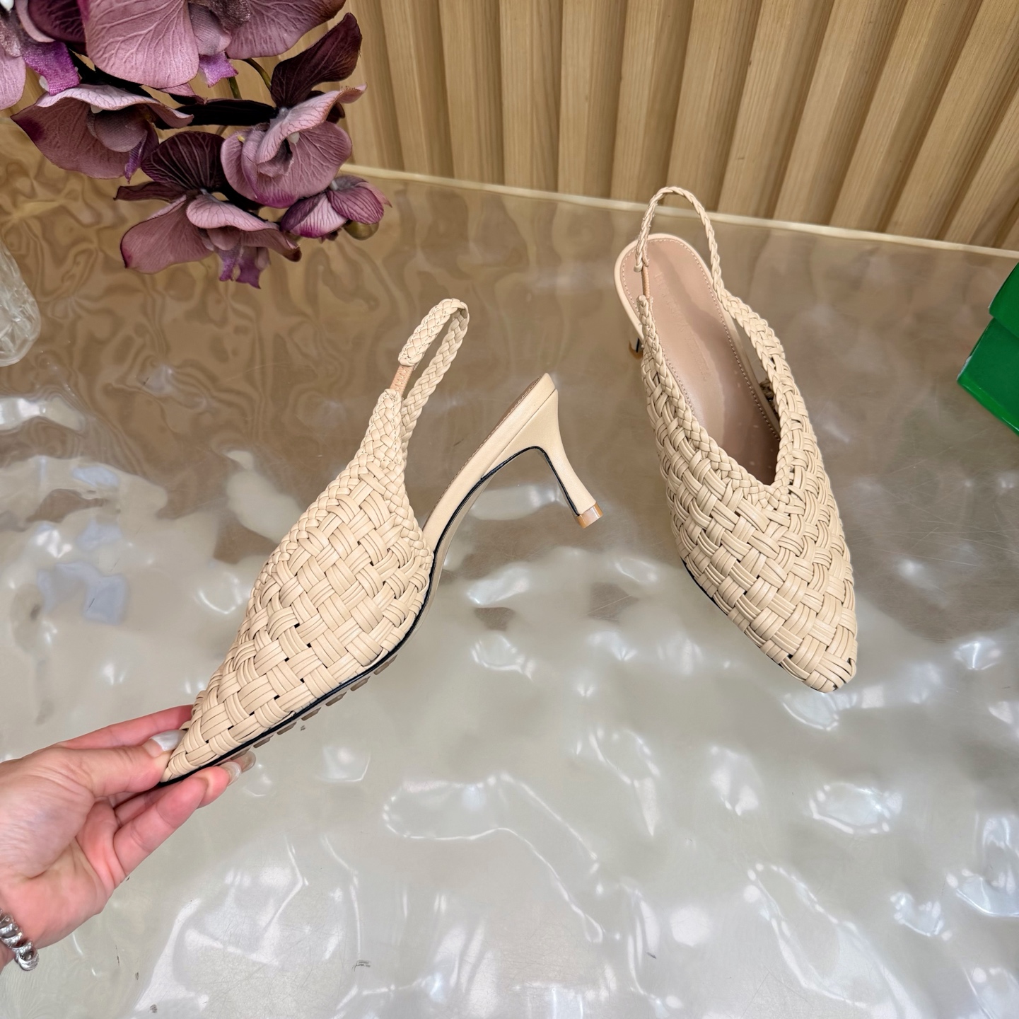 Bottega Veneta Slides