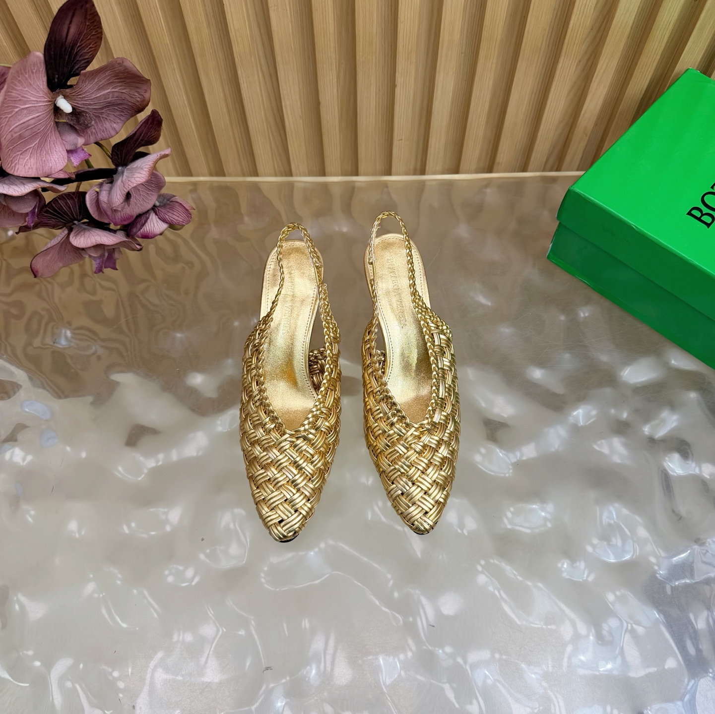 Bottega Veneta Slides