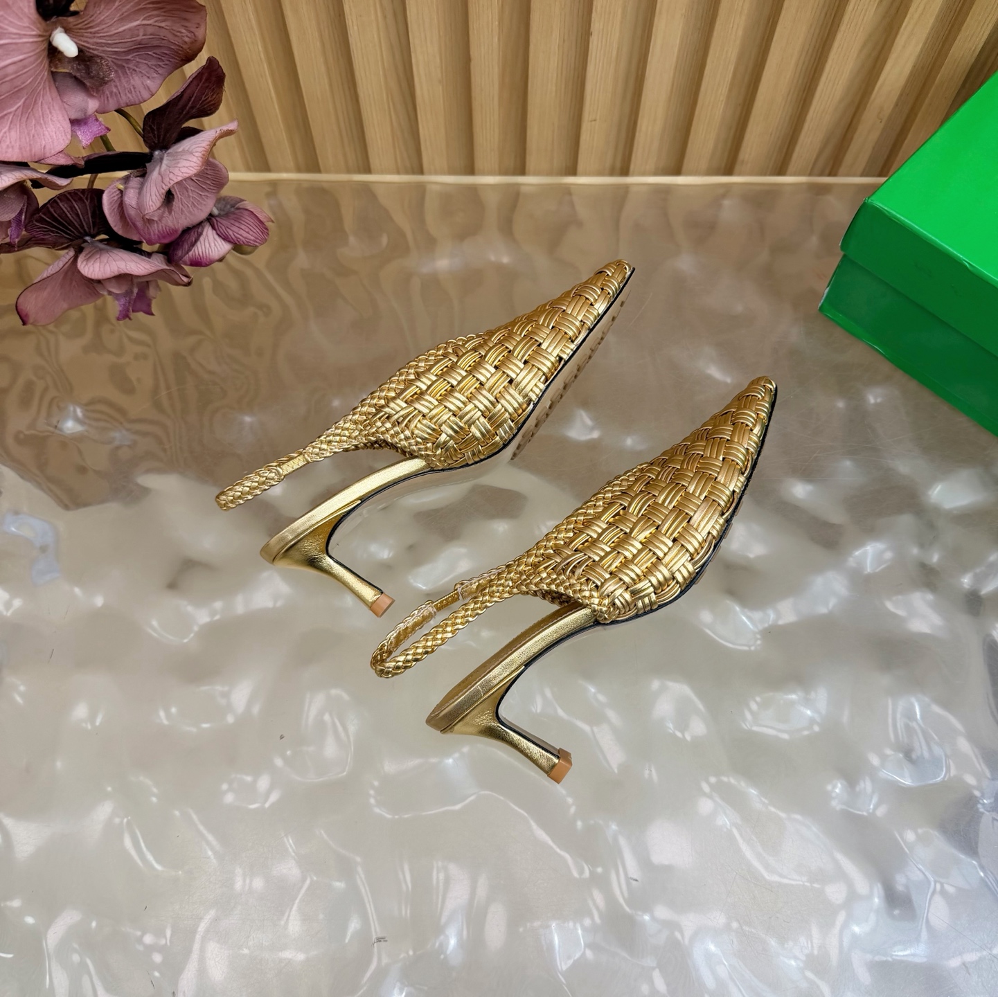 Bottega Veneta Slides