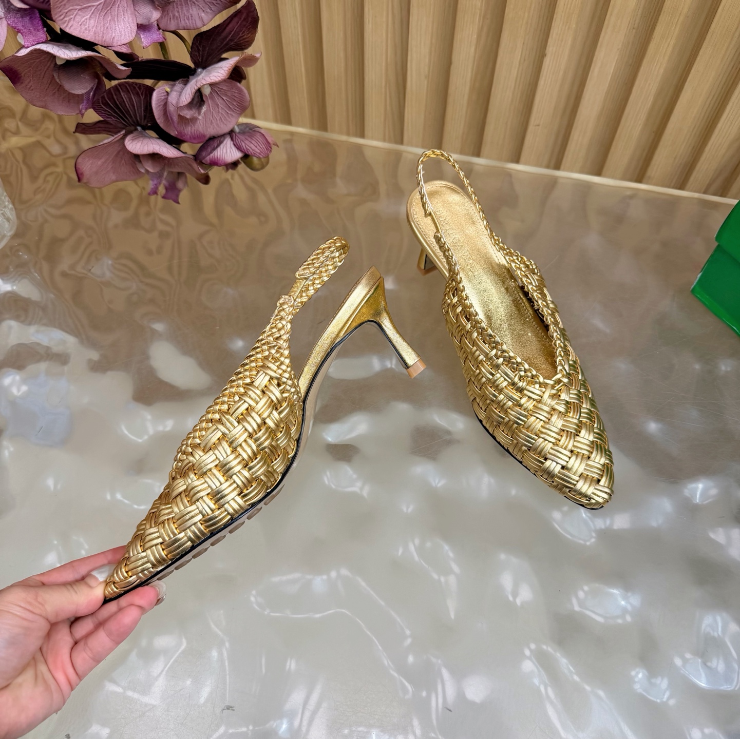 Bottega Veneta Slides