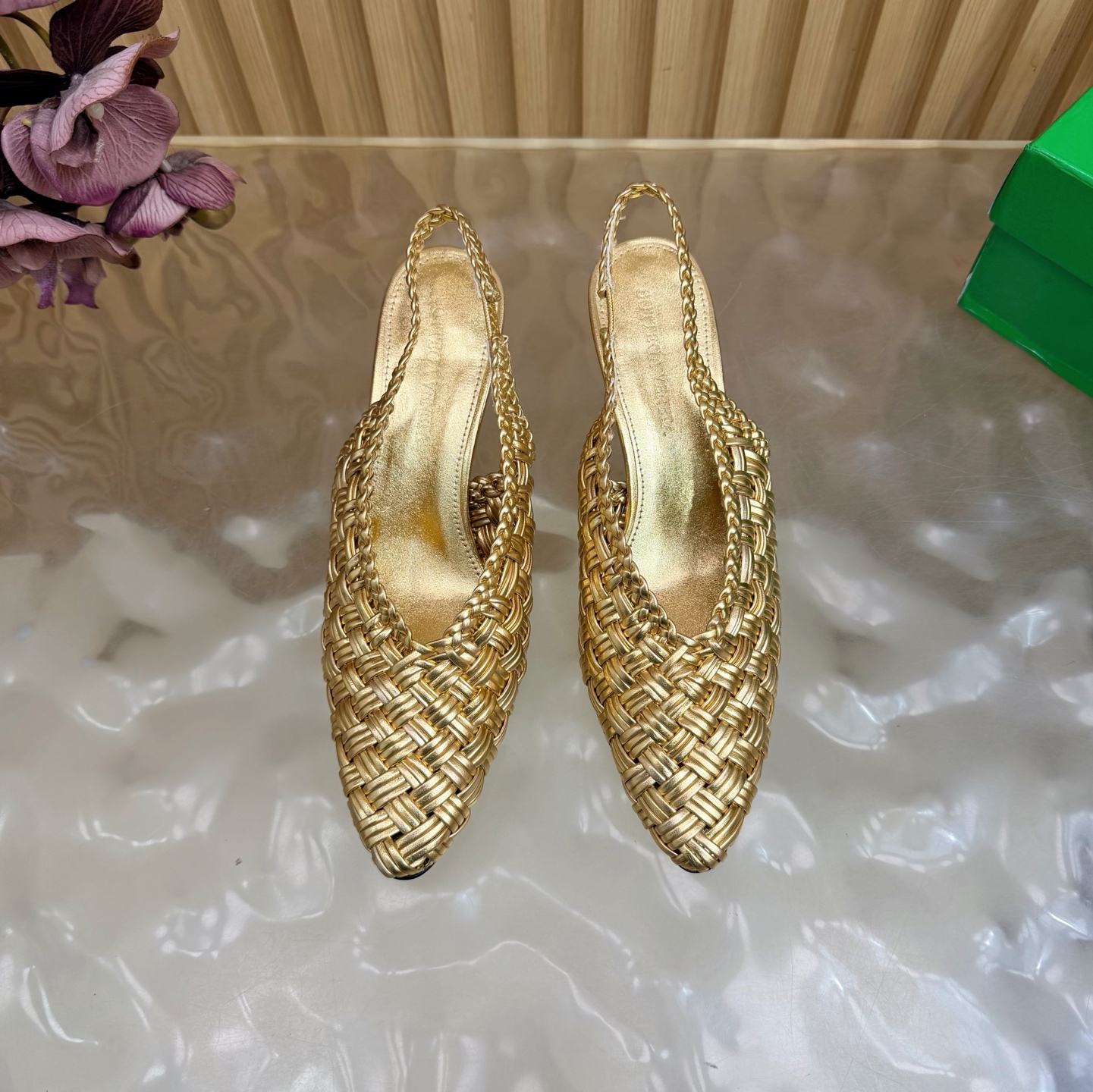 Bottega Veneta Slides