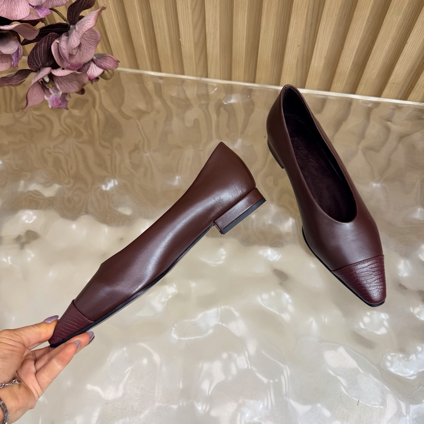 Loro Piana Slides