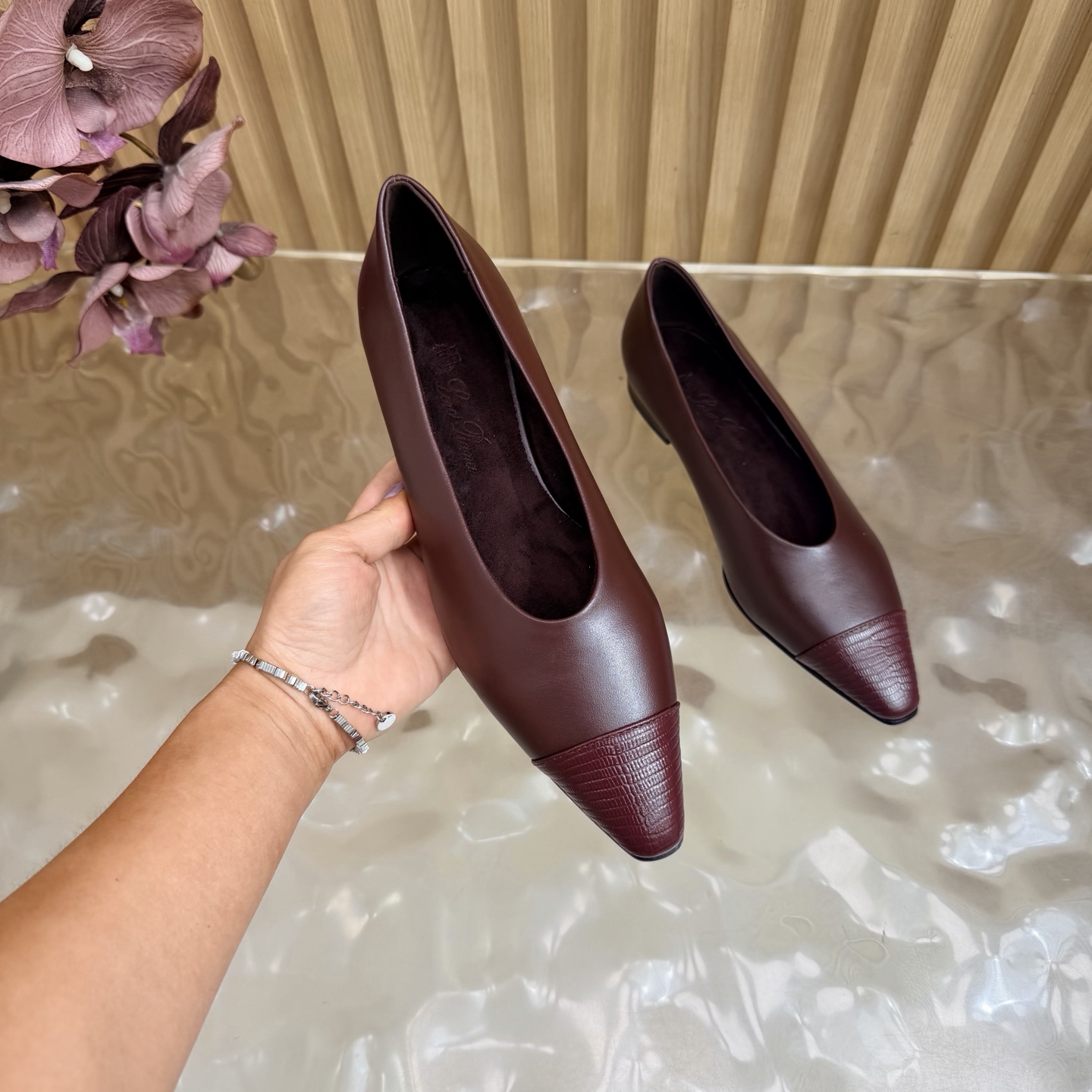 Loro Piana Slides