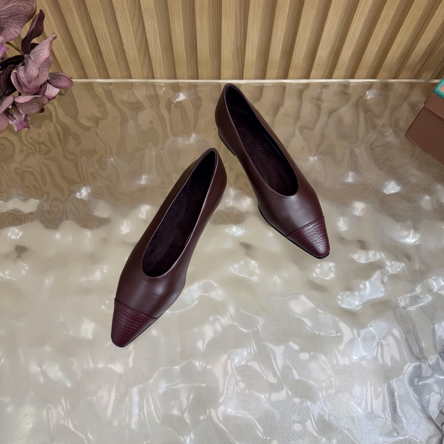 Loro Piana Slides