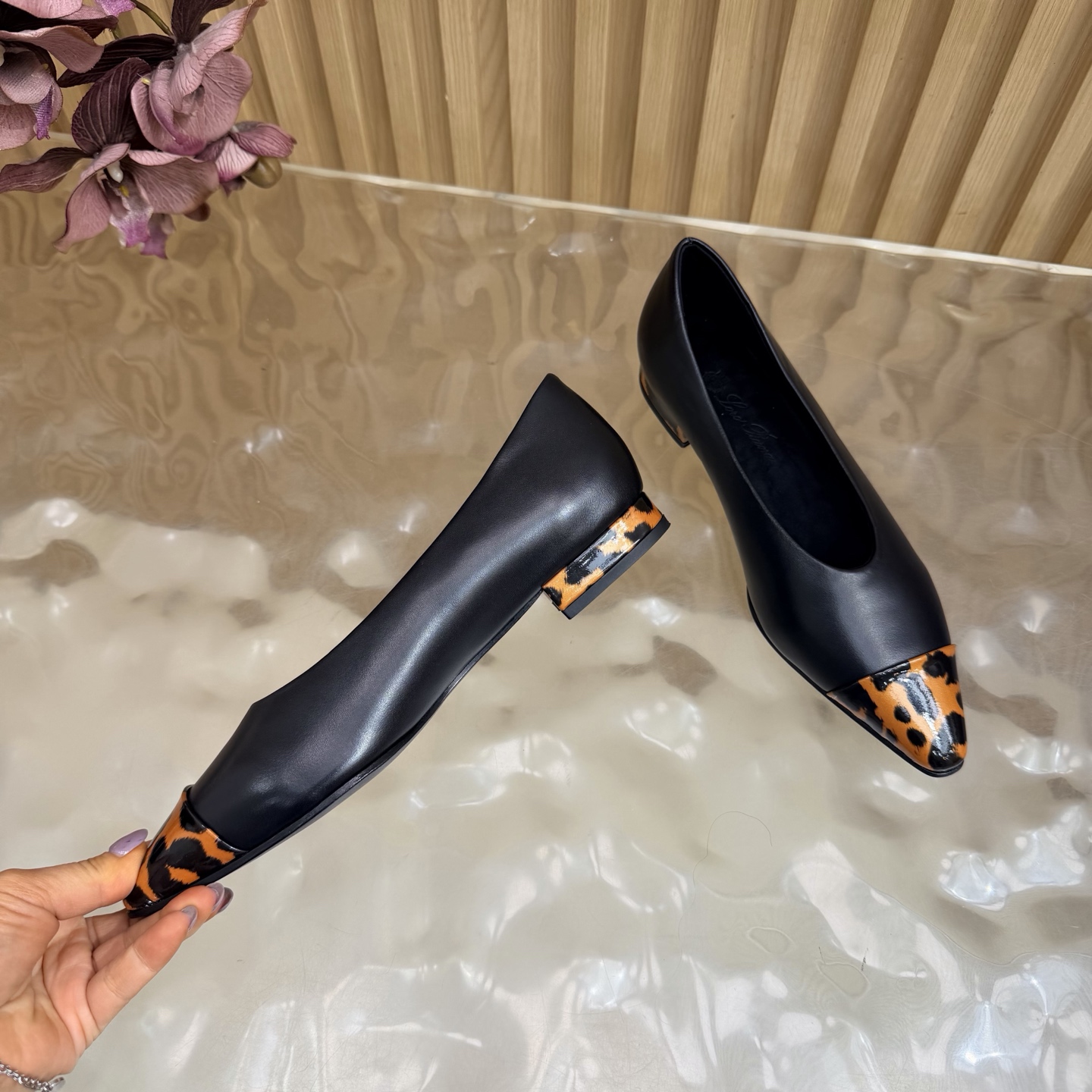 Loro Piana Slides
