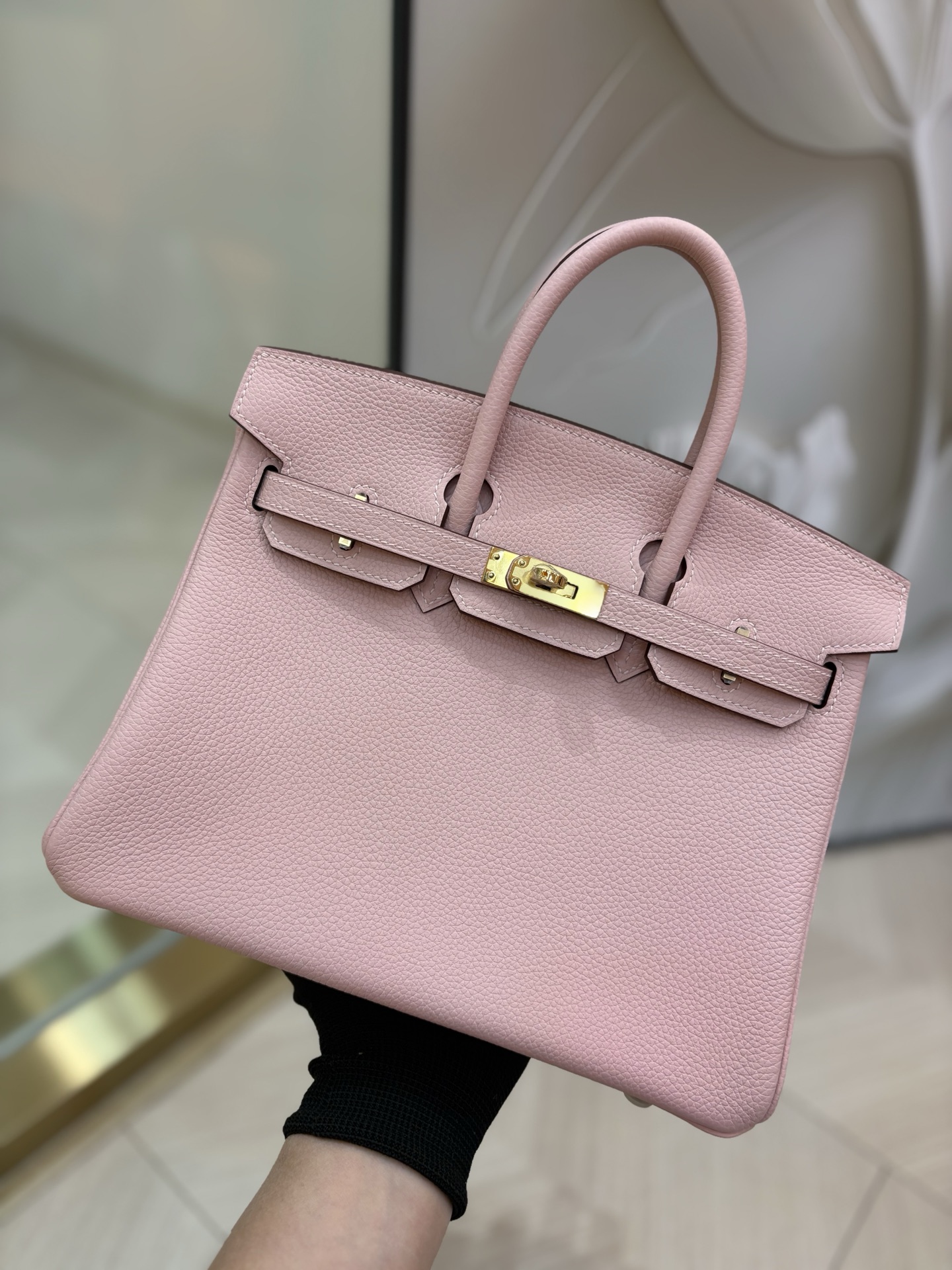 NO:713986,Birkin Platinum 25/30cm Original imported Togo leather [3Q powder] Gold and silver buckle Counter synchronization Fully handmade beeswax thread sewing Pure steel hardware in stock, Hermes, Hermes,19860909Birkin 铂金 25/30cm 原厂进口Togo皮【3Q粉】金银扣 专柜同步 全手工蜜蜡线缝制 纯钢五金 现货,爱马仕,hermes,Hermes,,Bag