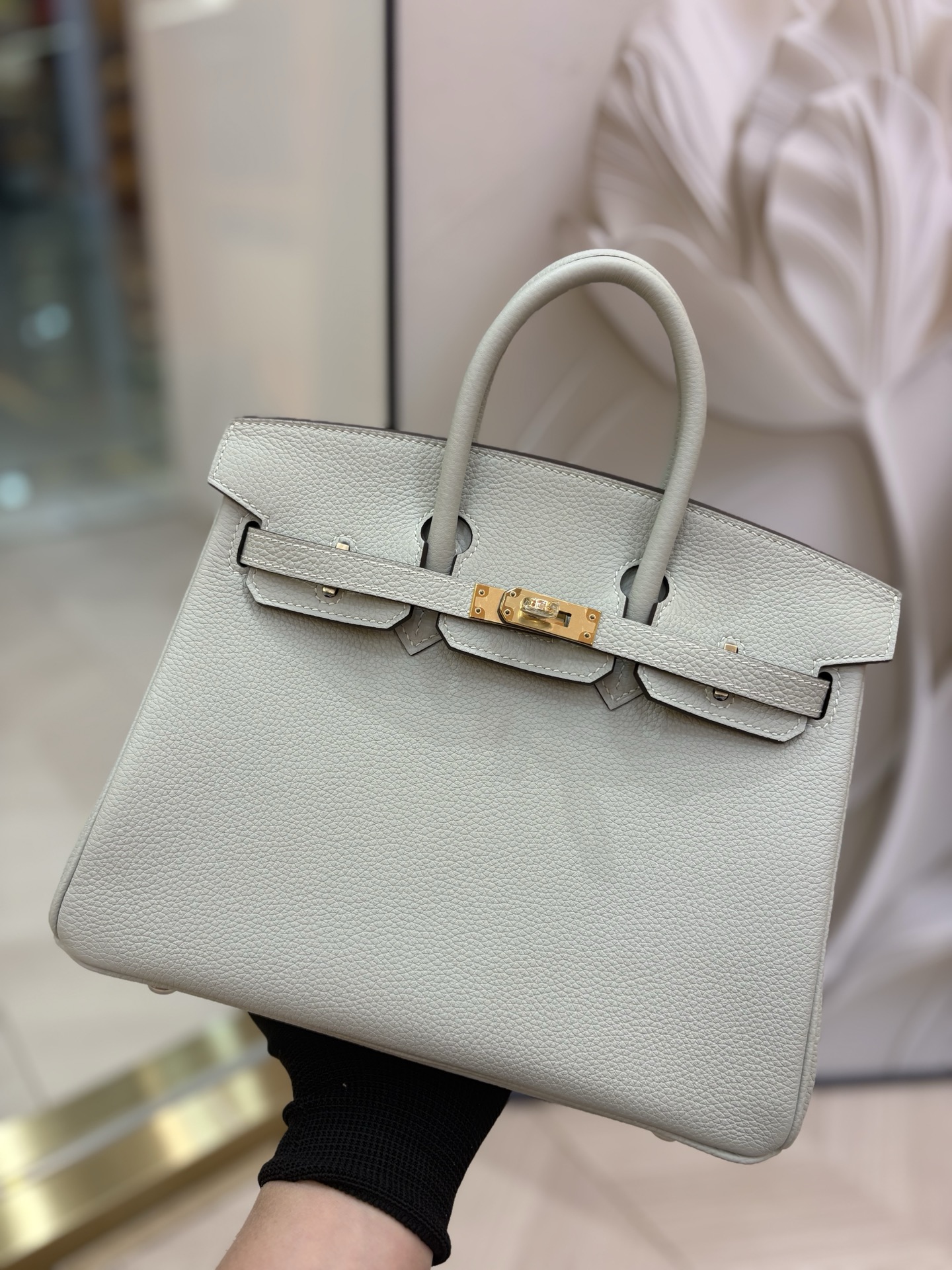 NO:713980,Birkin Platinum 25/30cm Original imported Togo leather [Ice Crystal Grey] gold and silver buckle Counter synchronization Fully handmade beeswax thread sewing Pure steel hardware in stock, Hermes, Hermes,19860909Birkin 铂金 25/30cm 原厂进口Togo皮【冰晶灰】金银扣 专柜同步 全手工蜜蜡线缝制 纯钢五金 现货,爱马仕,hermes,Hermes,,Bag