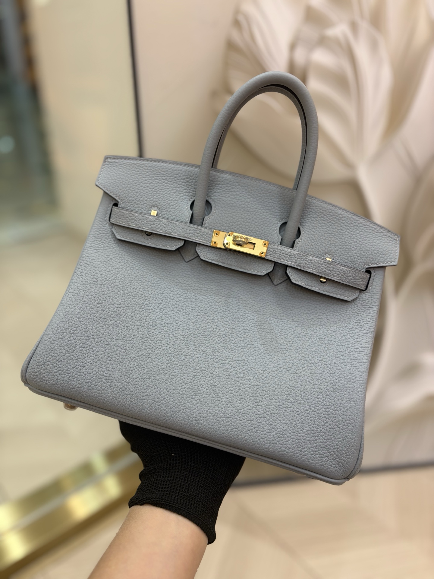 NO:713969,Birkin Platinum 25/30cm Original imported Togo leather [Cumulonimbus Gray] gold and silver buckle Counter synchronization Fully handmade beeswax thread sewing Pure steel hardware in stock, Hermes, Hermes,19860909Birkin 铂金 25/30cm 原厂进口Togo皮【积雨云灰】金银扣 专柜同步 全手工蜜蜡线缝制 纯钢五金 现货,爱马仕,hermes,Hermes,,Bag