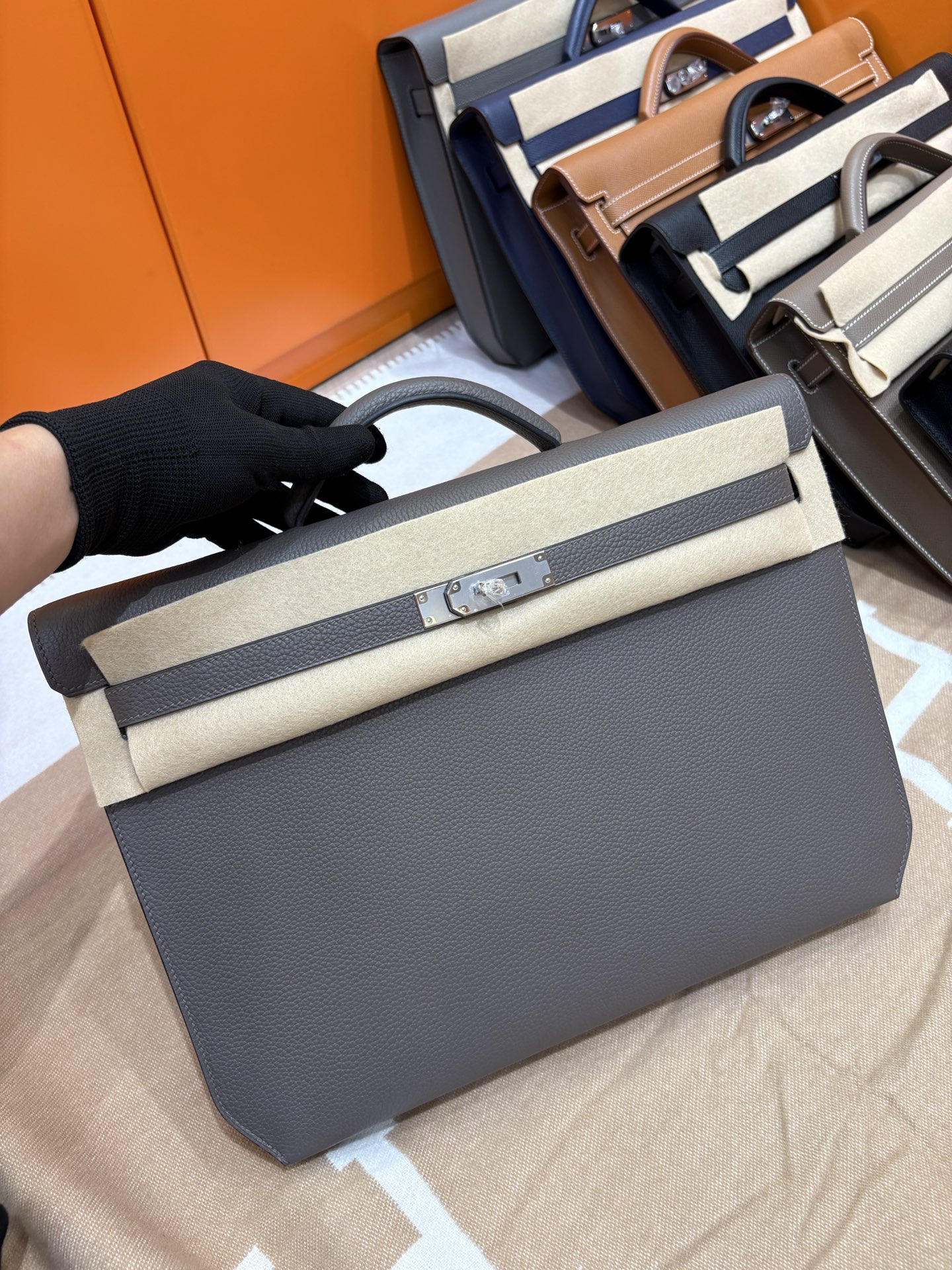 NO:852104,Kelly 36 briefcase togo leather, unisex, Hermes, hermes, Hermes,19860909Kelly 36公文包 togo皮 男女通用,爱马仕,hermes,Hermes,,Bag