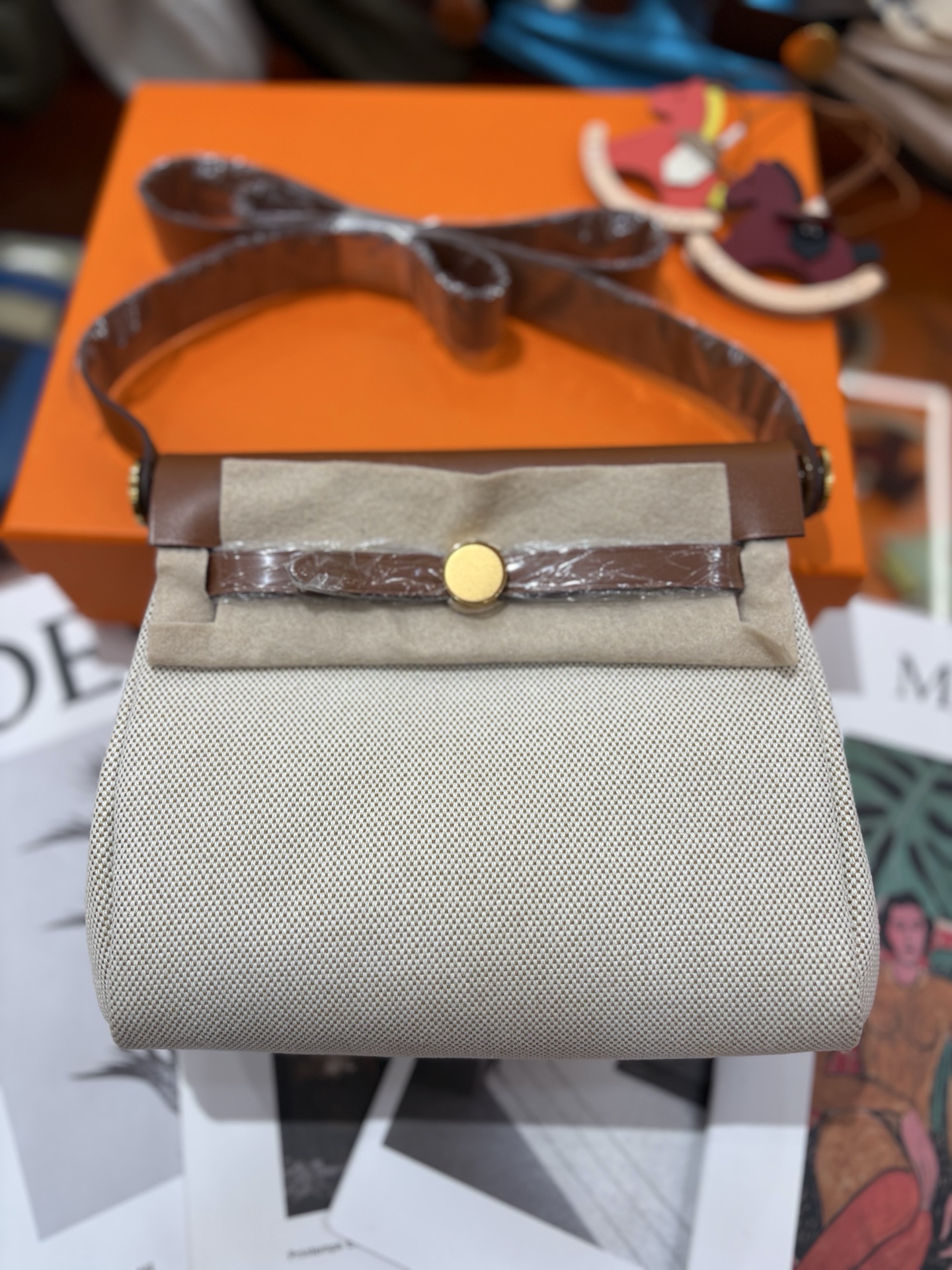 NO:852095,Mini Herbag is the best seller, imported tree lambskin, all-steel hardware, gold and silver buckles in stock..., Hermes, hermes, Hermes,19860909Mini Herbag 销量王 进口树羔皮 全钢五金 金银扣现货…,爱马仕,hermes,Hermes,,Bag