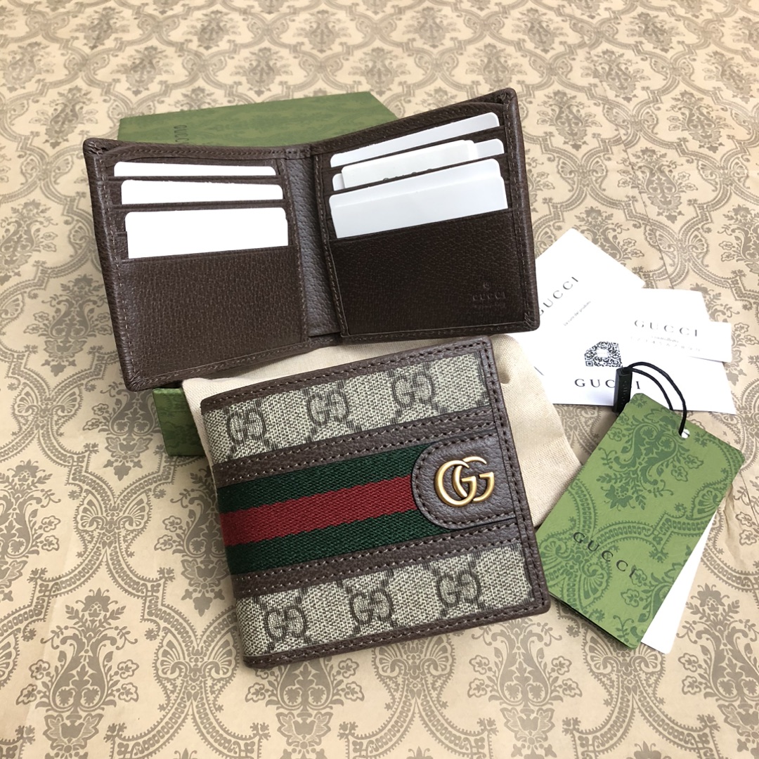 新款短夹！米色/乌木GG Supreme Canvas，一种低环境影响的材料，棕色皮革装饰做工精致！红绿
