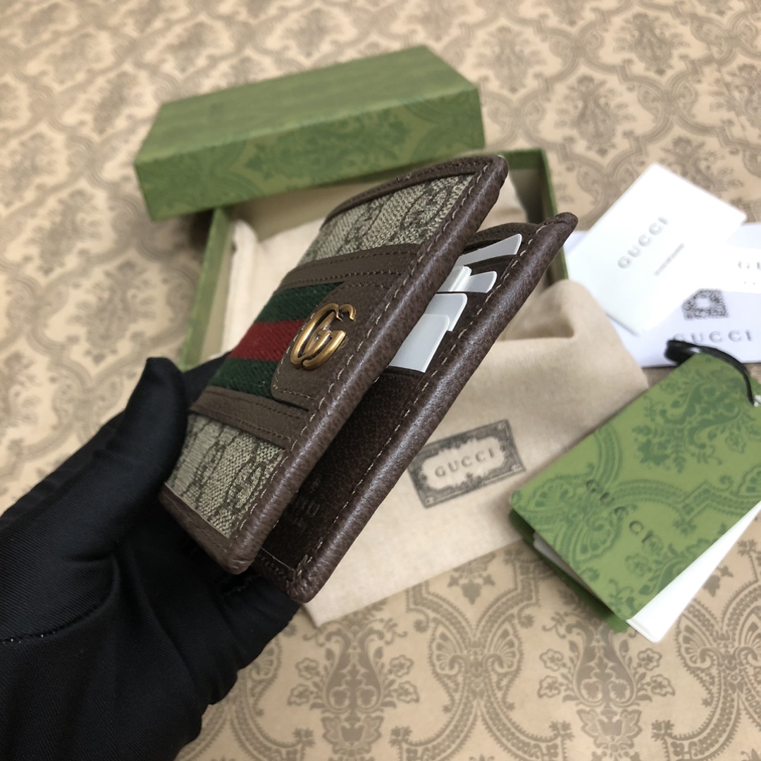 新款短夹！米色/乌木GG Supreme Canvas，一种低环境影响的材料，棕色皮革装饰做工精致！红绿