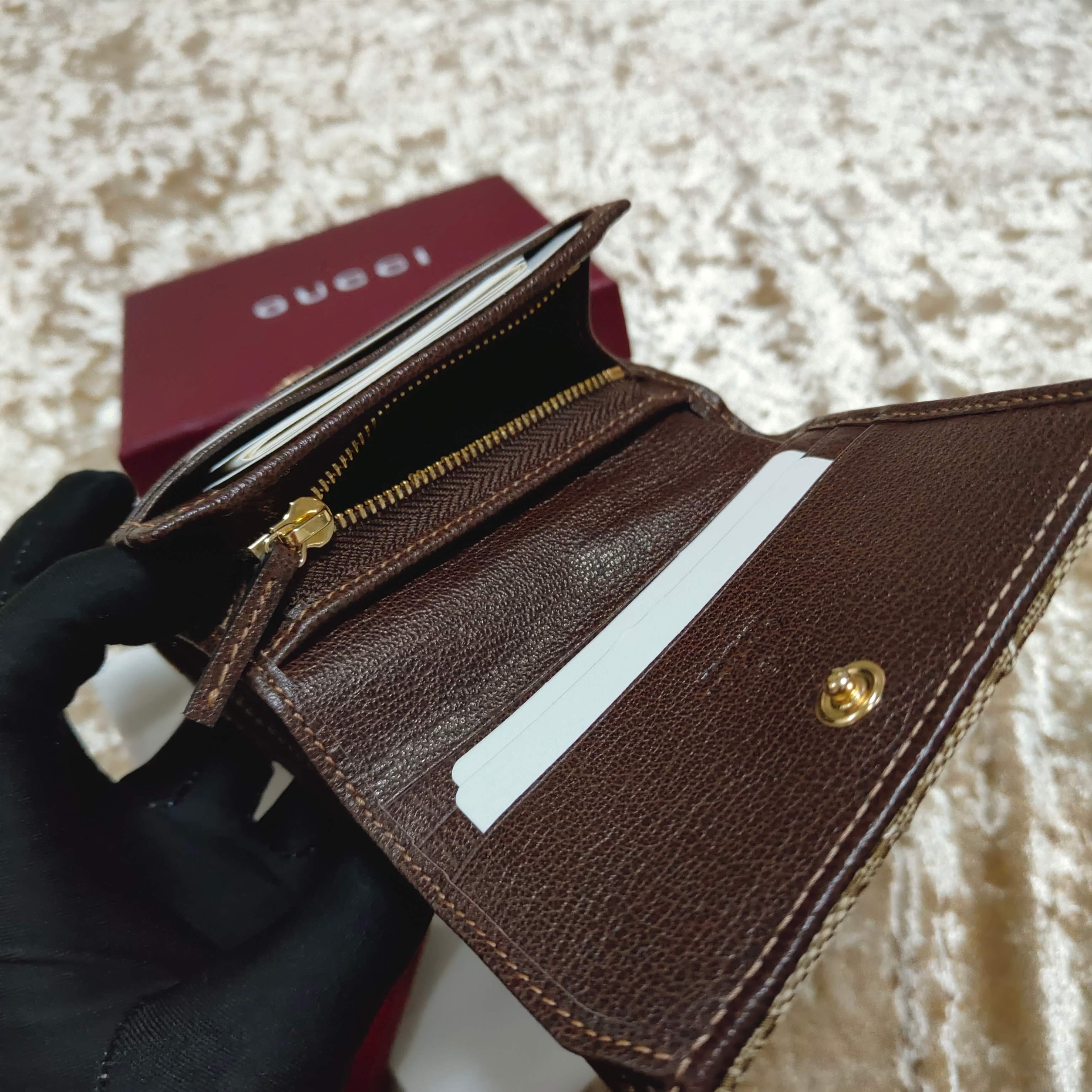 Generation Gucci系列深入探索品牌的典藏和视觉密码，将不同世代的设计融合成一个美学叙事。此