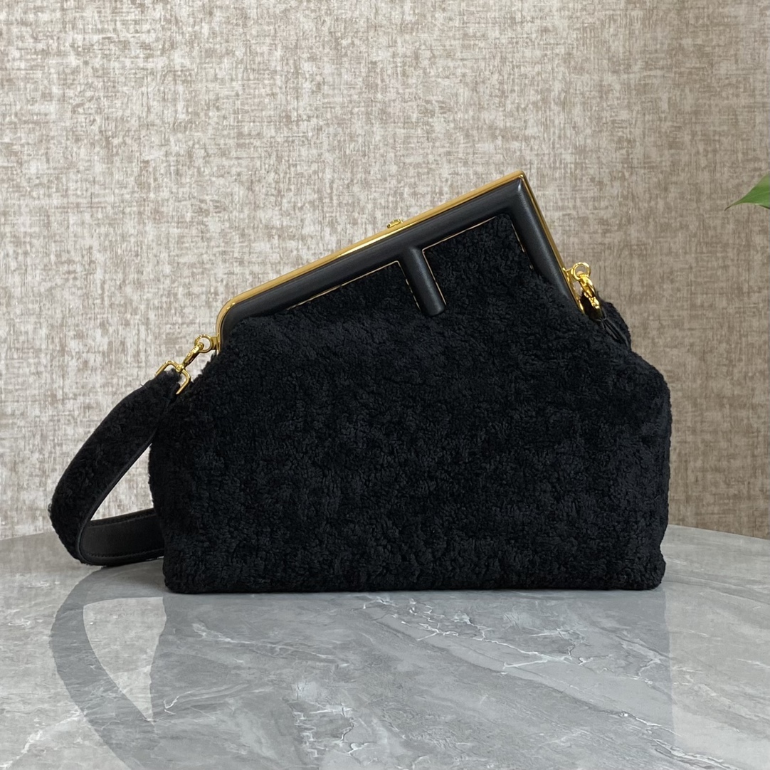Fendi Year-end promotion, small quantity, special price 680 (large size)