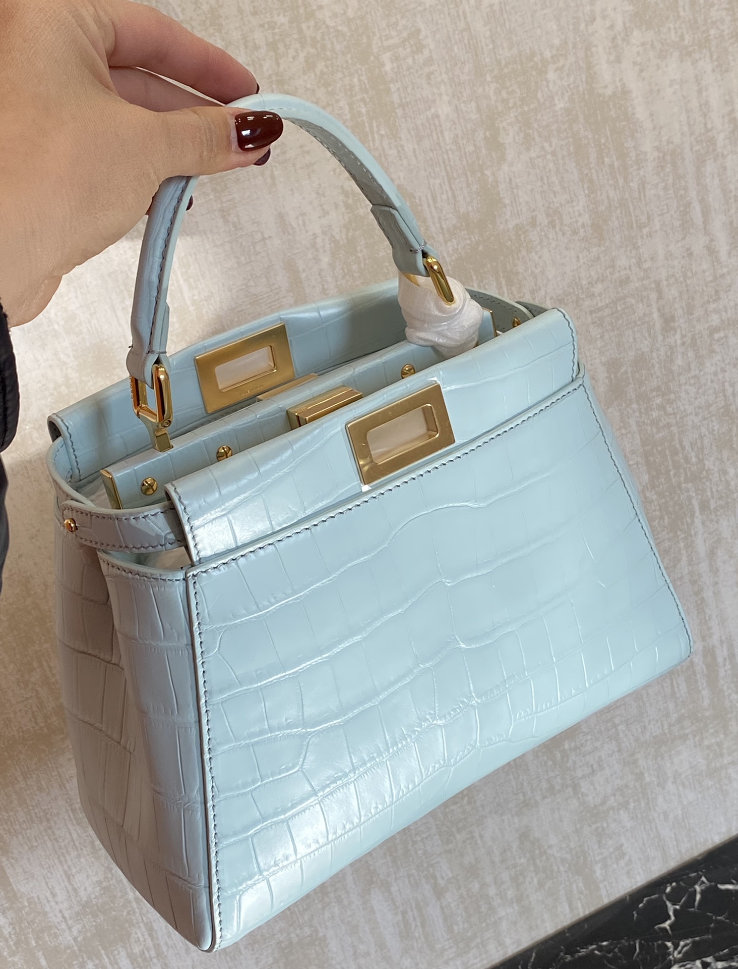 Fendi 24 reservations
