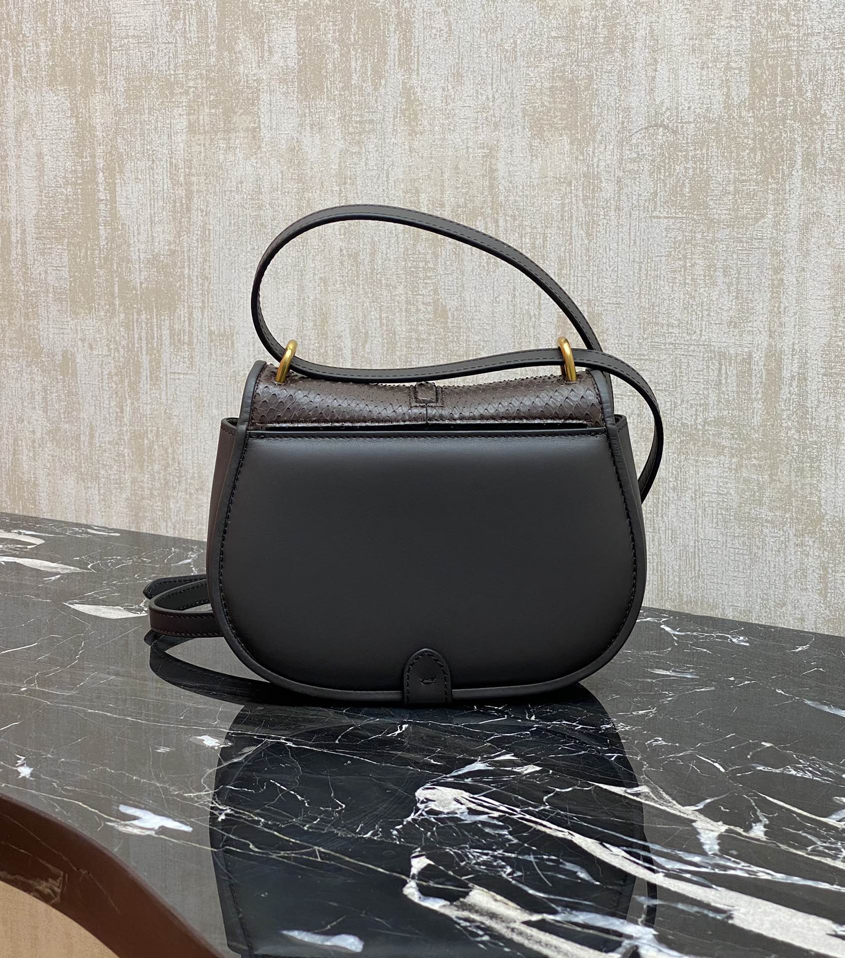 Fendi F Cmon snakeskin series handbag 21cm