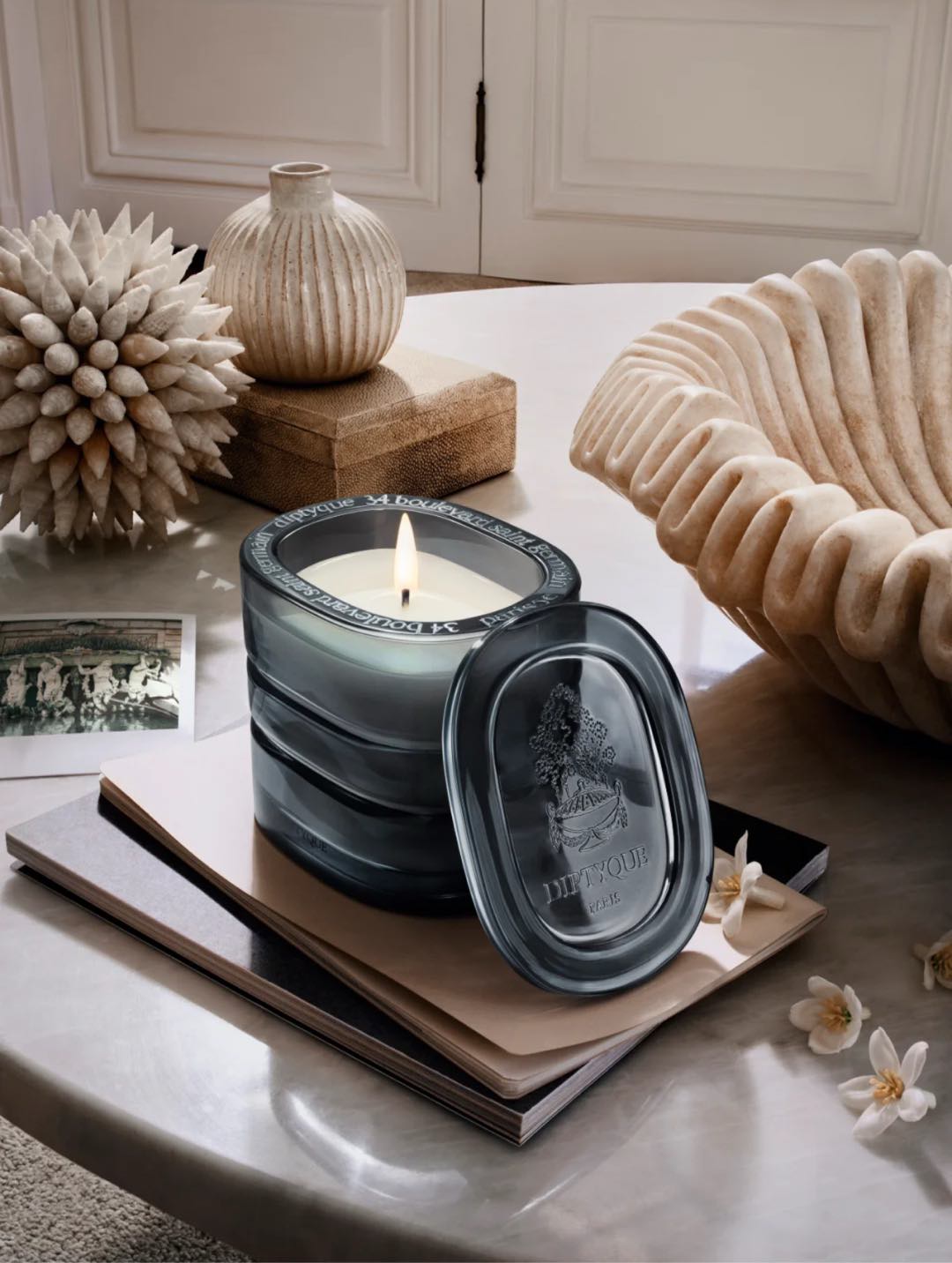 Chanel Maison Lifestyle Luxury Home Decor Blanket Tableware Bedding 3