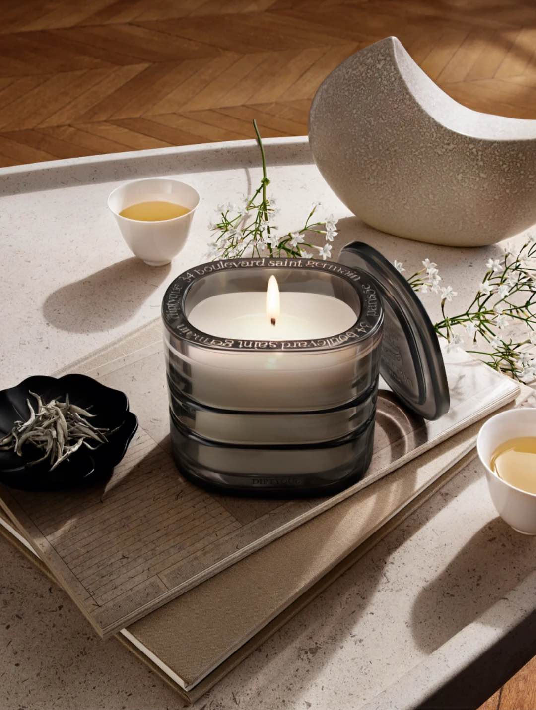 Chanel Maison Lifestyle Luxury Home Decor Blanket Tableware Bedding 2