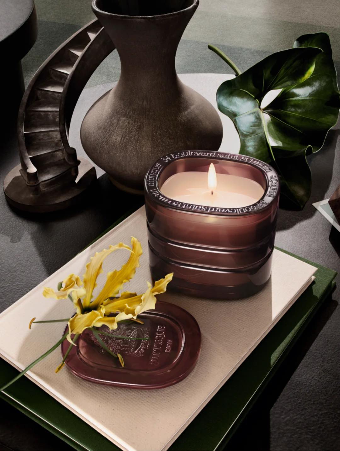 Chanel Maison Lifestyle Luxury Home Decor Blanket Tableware Bedding 4