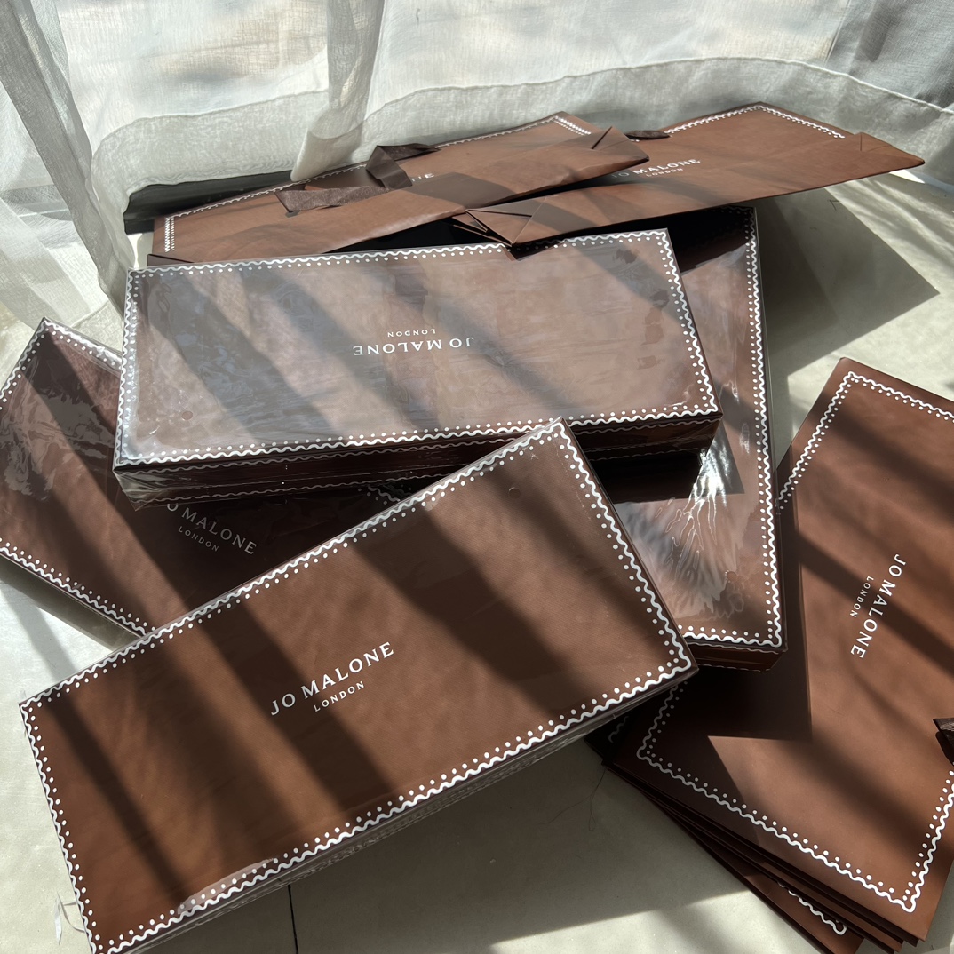 Se puede incluir bolsa de regalo + etiqueta en chino ✔️ Set de cinco cremas de manos de Jo Malone, edición limitada de …
