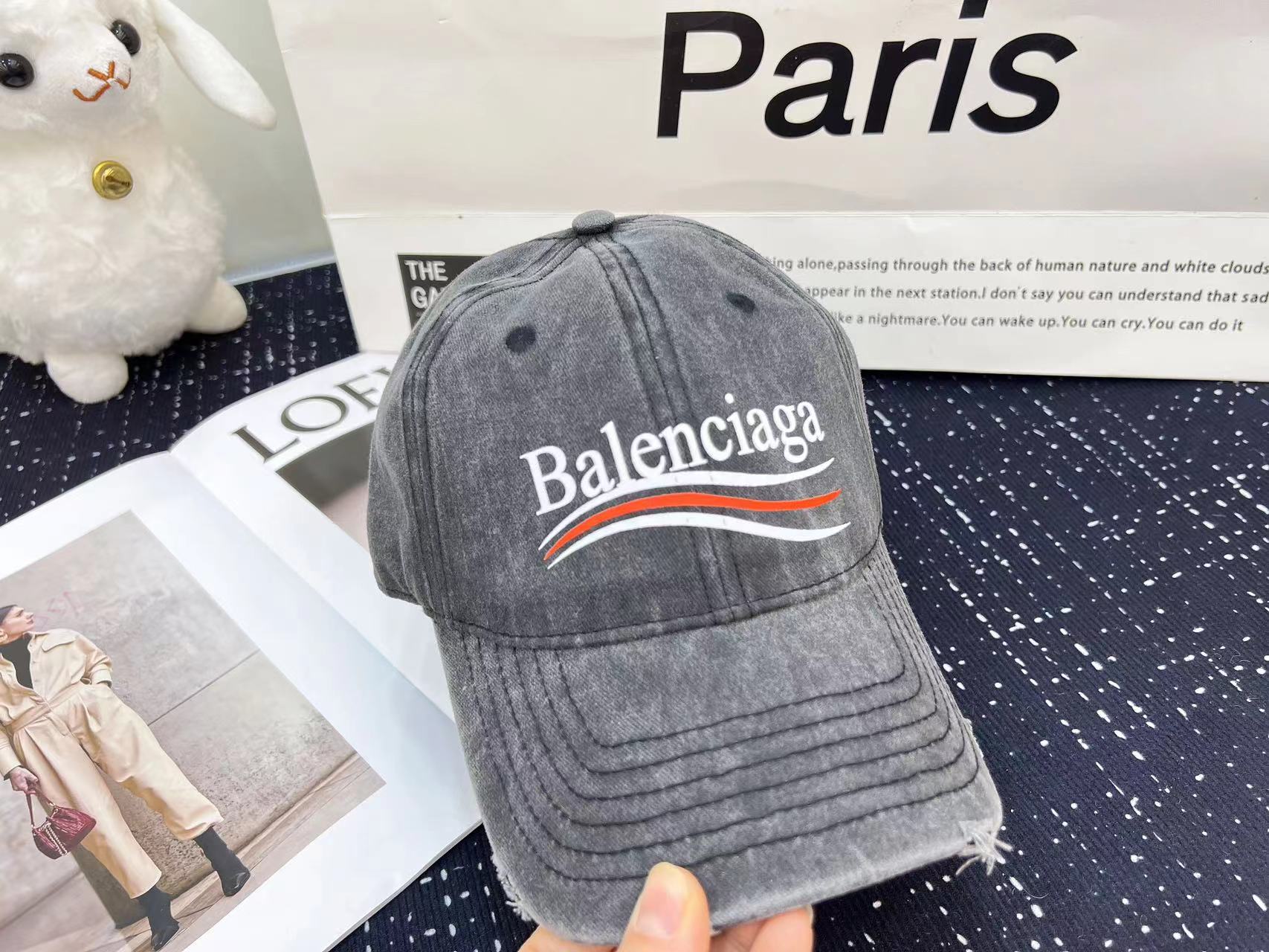 NO:189581,Special offer with dust bag [Balenciaga] spring and summer big brand old baseball cap, new model shipped, big brand model is super easy to match, hurry up and buy it!  Hat fisherman hat baseball hat knit hat, hat, balenciaga, espadrilles,hats19860909特价配防尘袋【巴黎世家】春夏款大牌做旧款棒球帽,新款出货,大牌款超好搭配,赶紧入手！帽子渔夫帽棒球帽针织帽,帽子,balenciaga,espadrilles,hats,hat