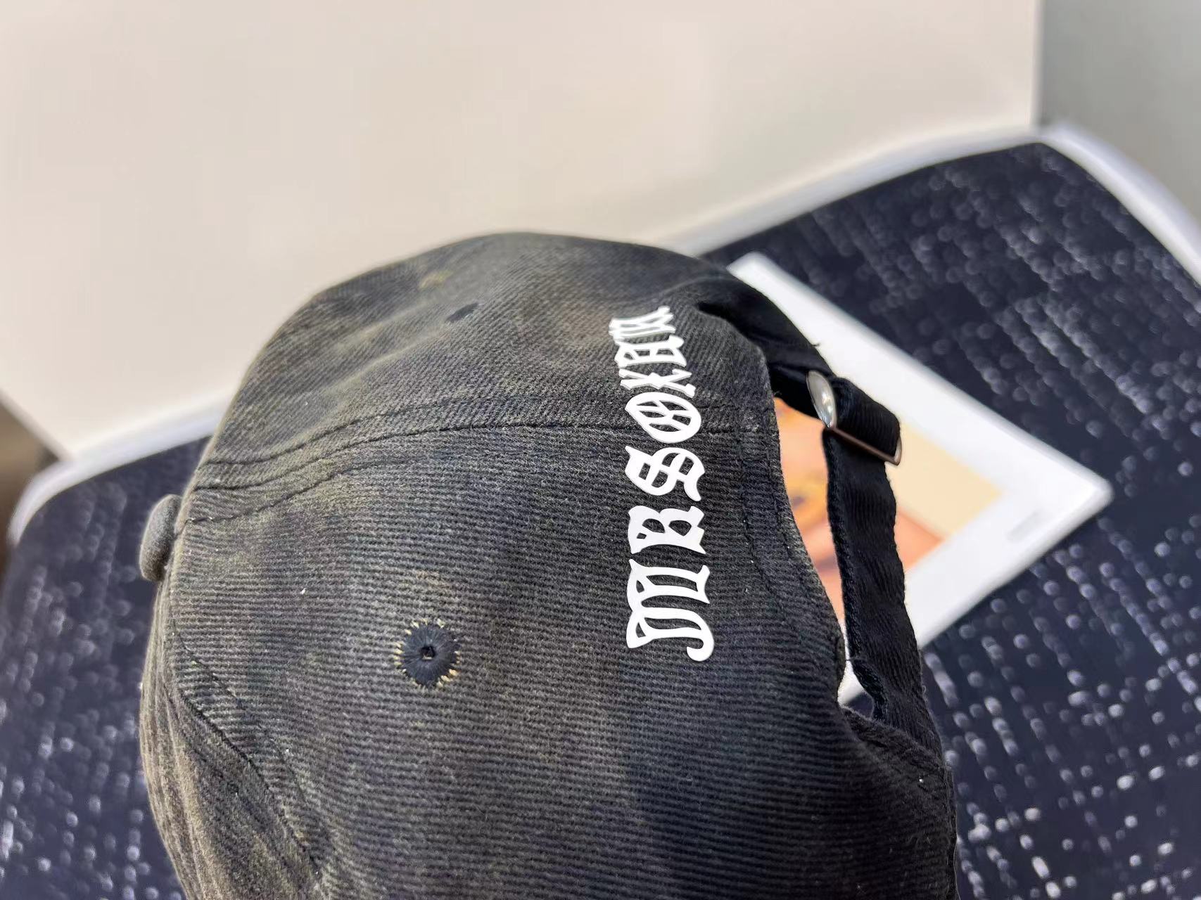 [Chrome Hearts Hats]