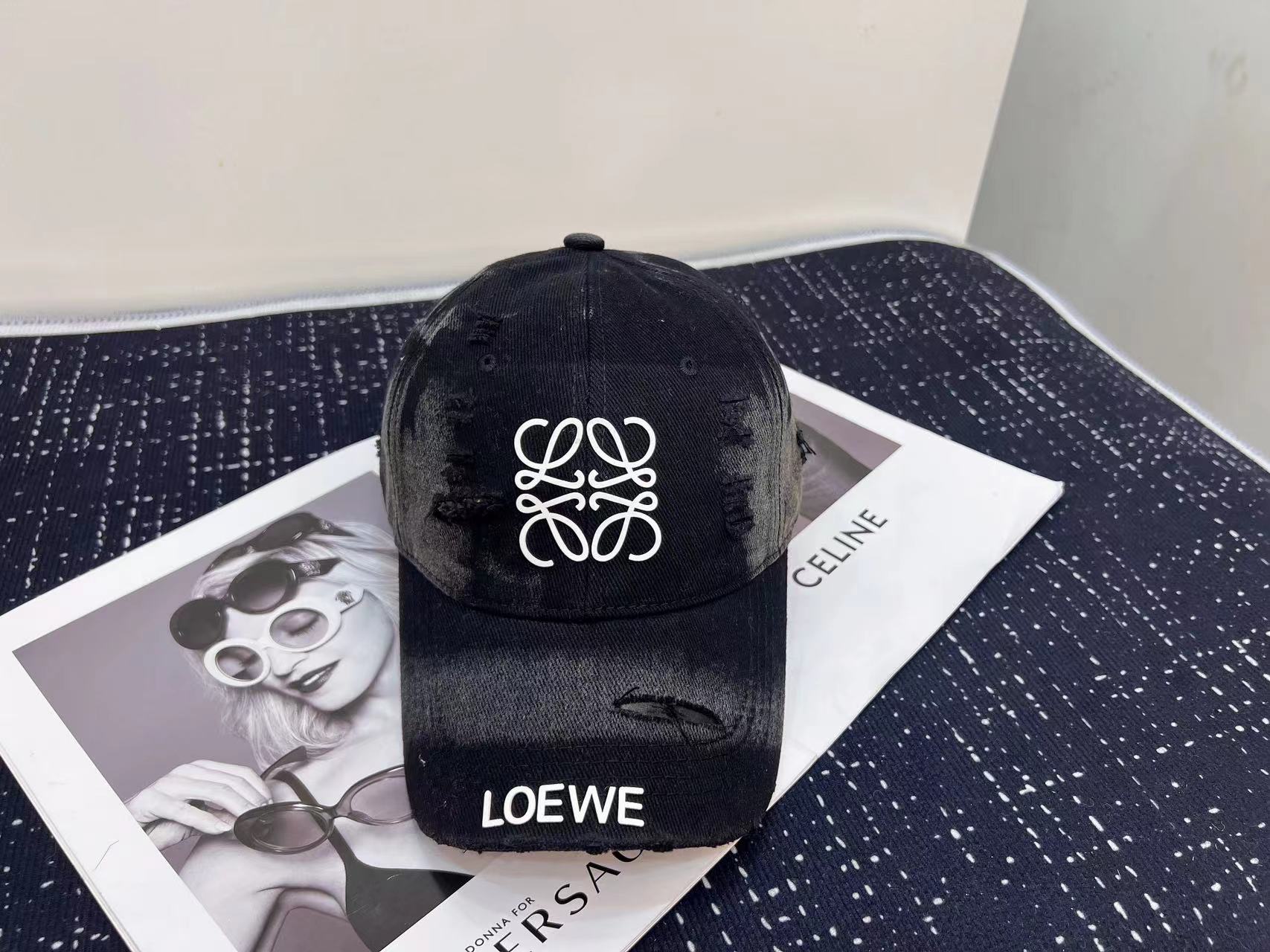 配防尘袋LOEWE罗意威2024新款做旧破洞棒球帽专柜经典款男女通用