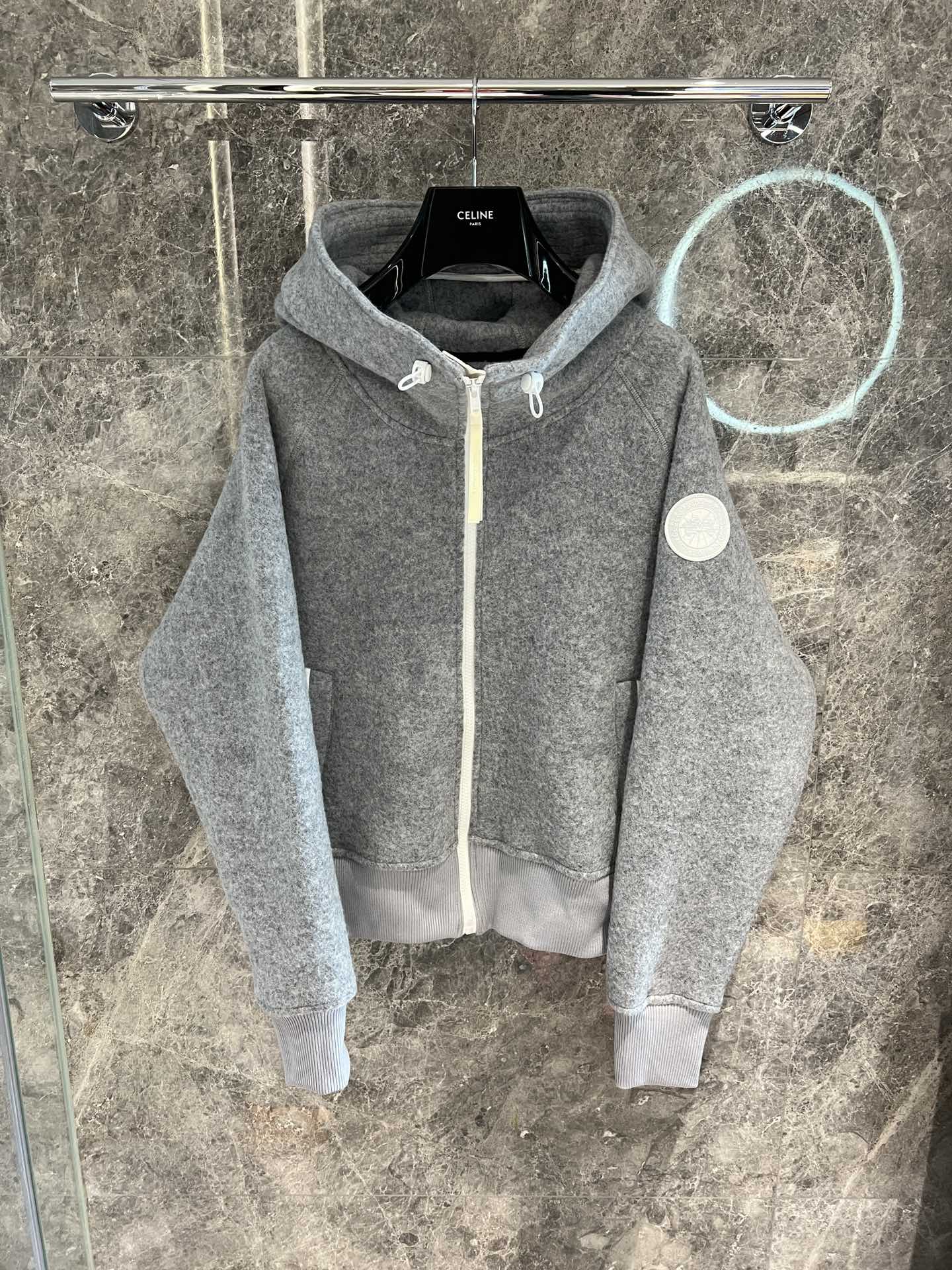 Stylish Single-Size Female Wool Suit with Custom Hardware Zipper – Brand-New!