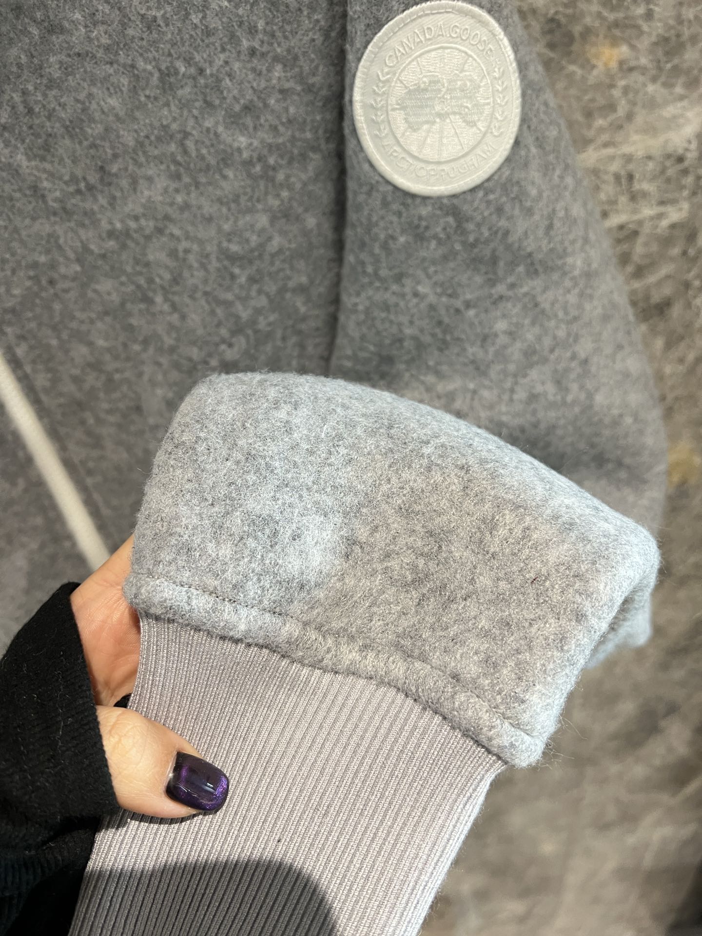 Stylish Single-Size Female Wool Suit with Custom Hardware Zipper – Brand-New! - 图片 6