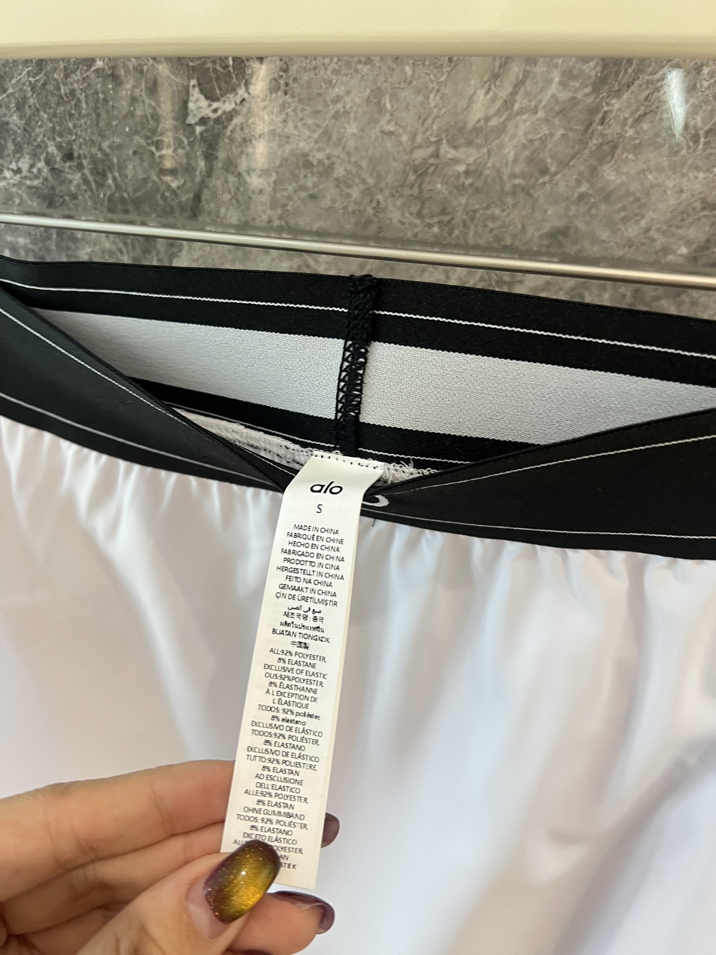 “Hard-Core Girl P368 Unveils Custom Hotnet Tennis Skirts in Black & White” - 图片 5