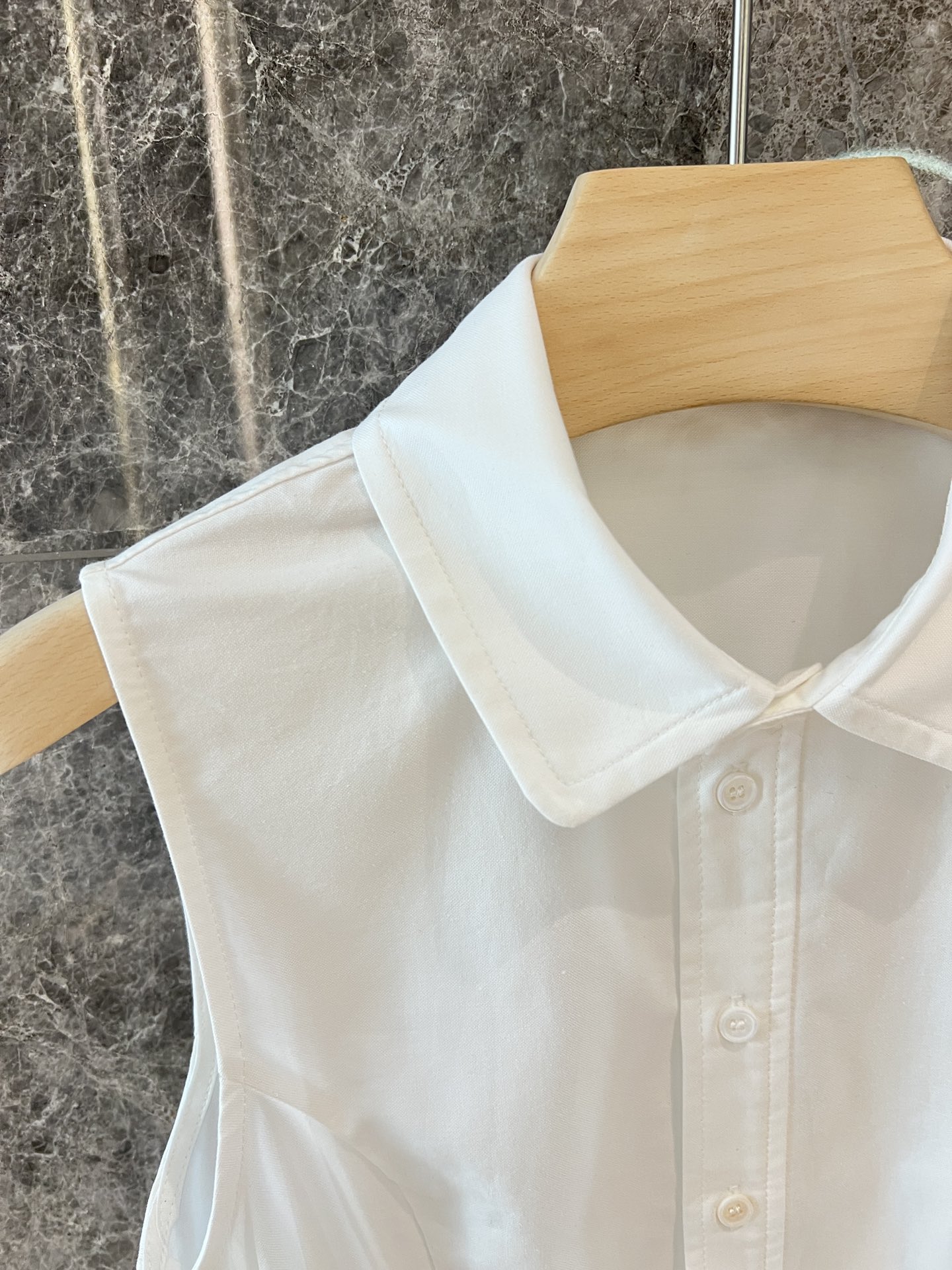 Luxurious Golf Style Dress in High-Quality Oxford Fabric, Elegant and Airy. - 图片 3