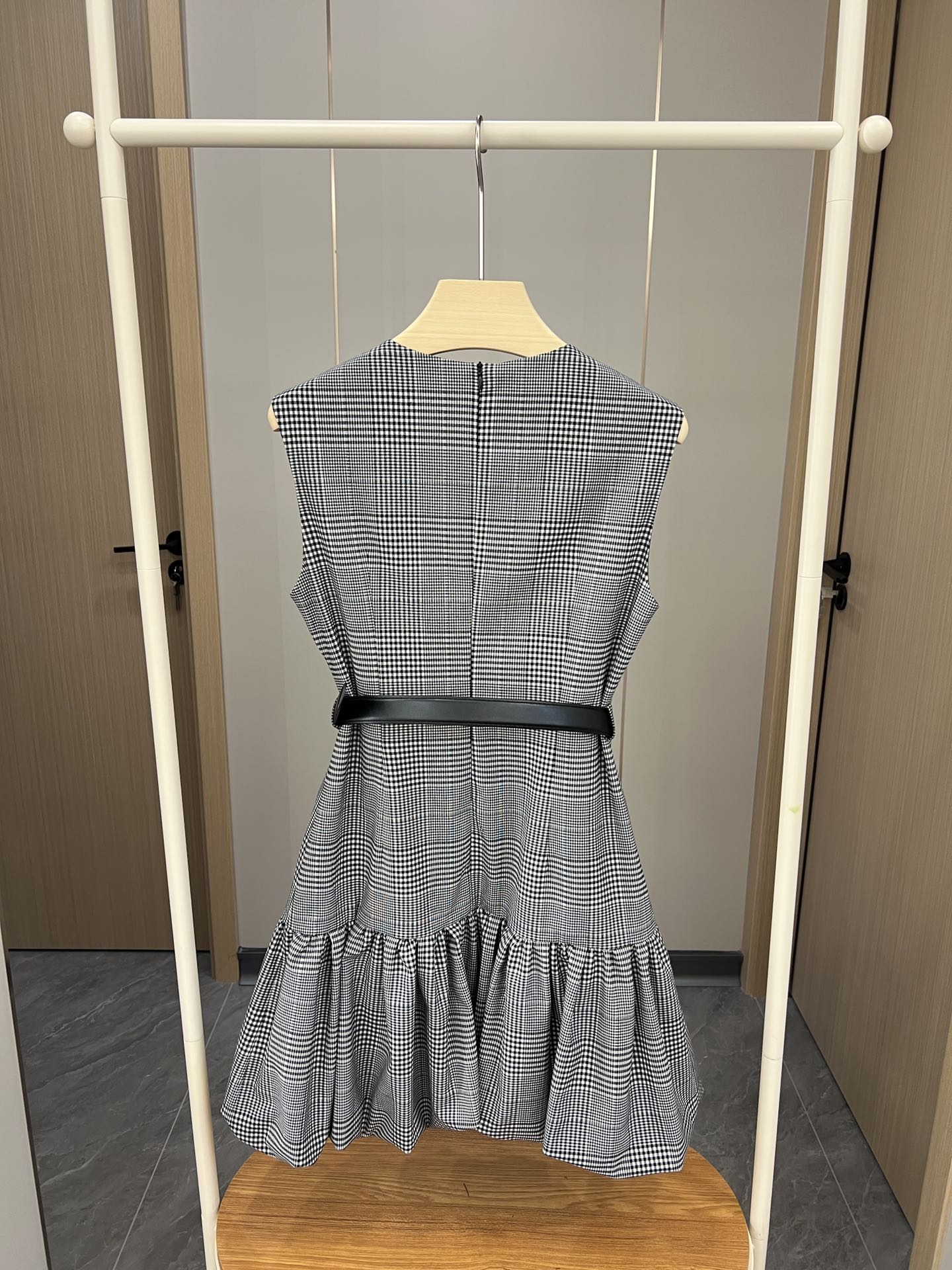 Elegant Plaid Skirt with Belt - Vintage Style, Sweet Floral Design, High-Waisted 10 i1748250423 4221 6