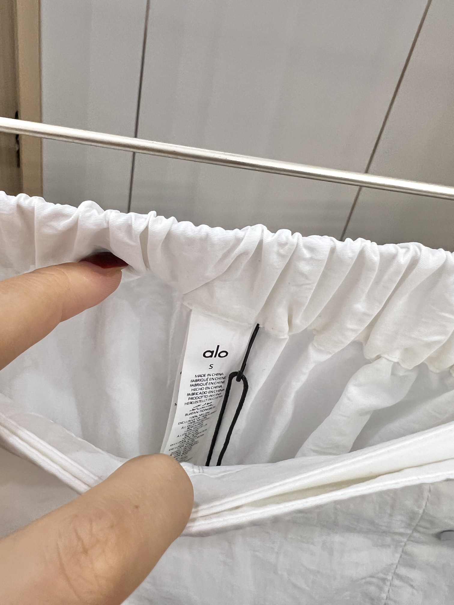 “Customizable P414 Female Suit: High-Quality Wrinkled Taslon Fabric, 3D Wrinkles, Light Dry Material” - 图片 8