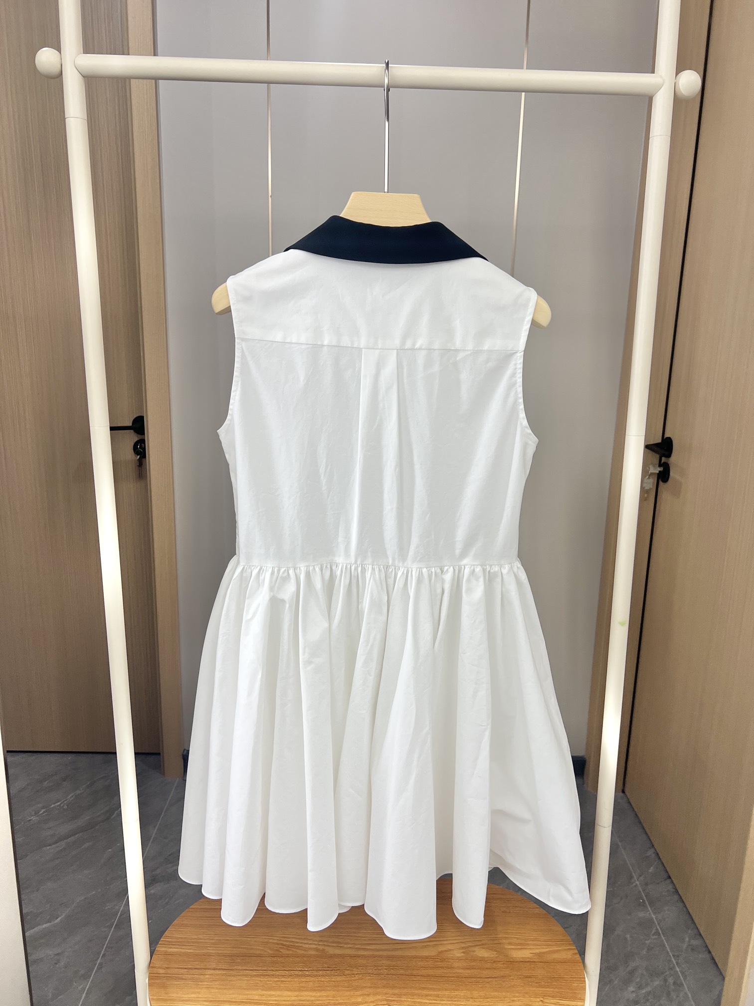 “Original Hard-Core Women’s Suit: New Packaging, Irregular Design, Fine Cotton Details” - 图片 8