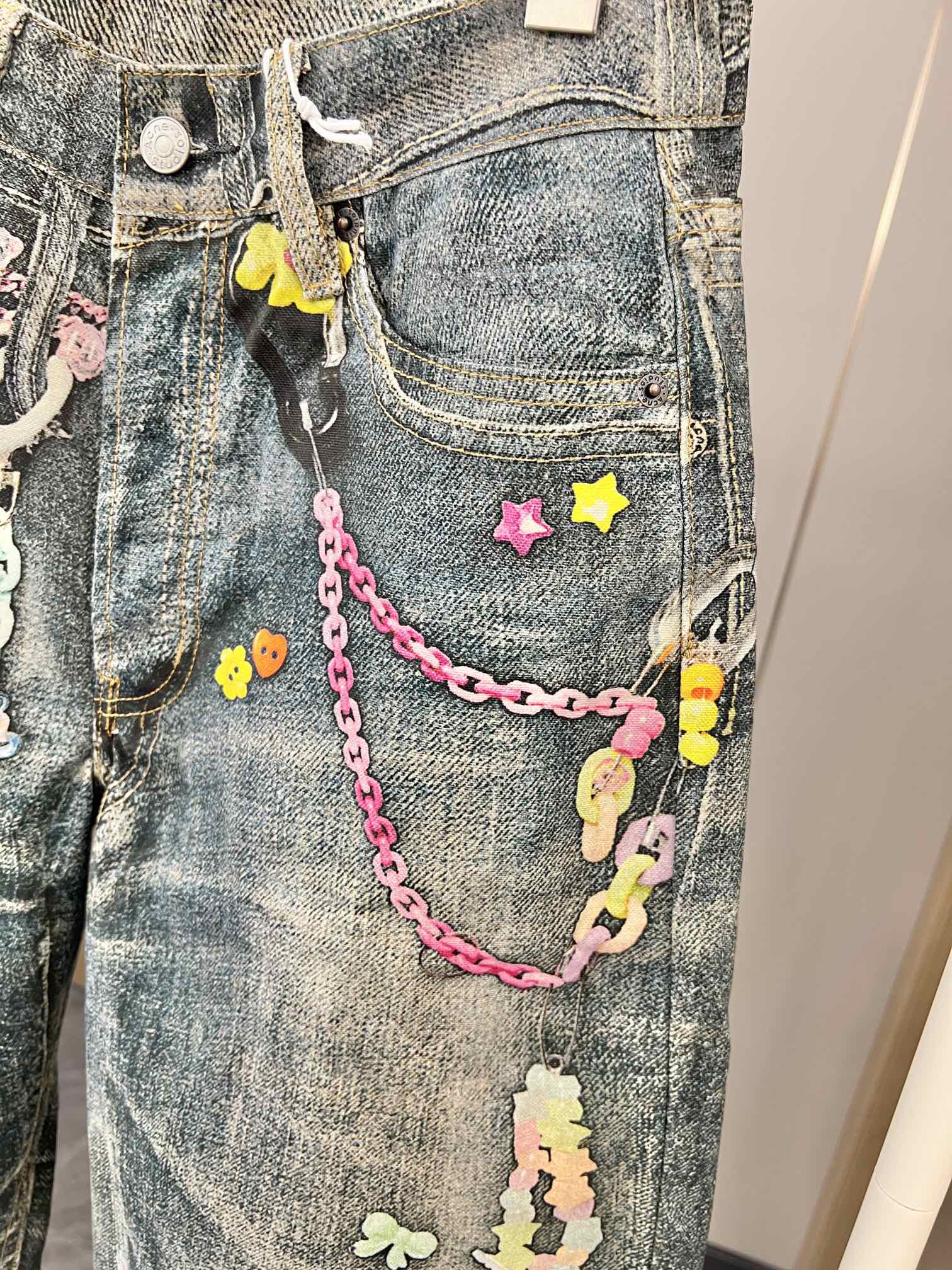 “Original Women’s Suit: Hardcore Style, Fashionable Design, Imported 3D Stamps, Perfectly Restored Details” - 图片 4