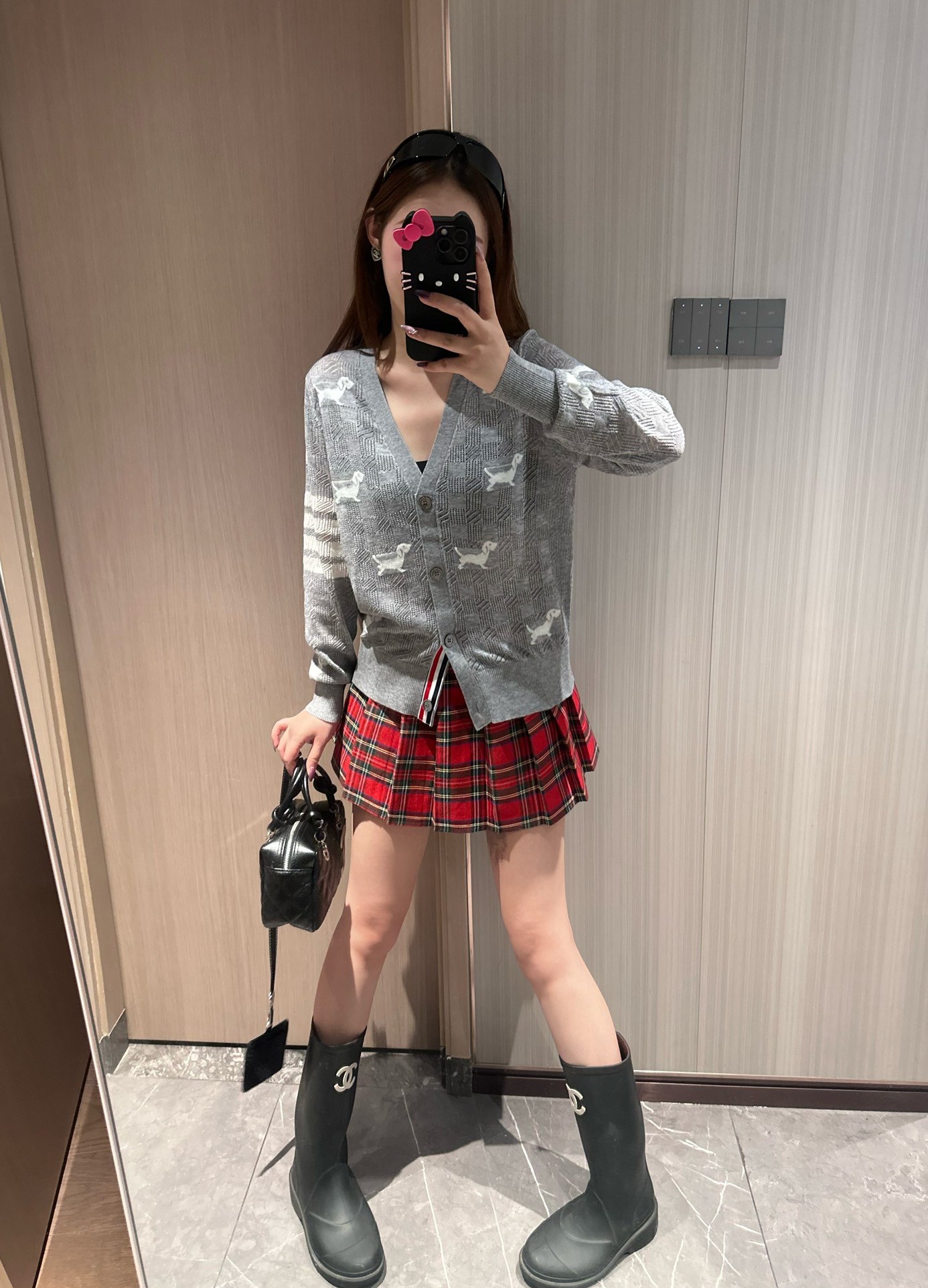 T.B., COME ON - 图片 4