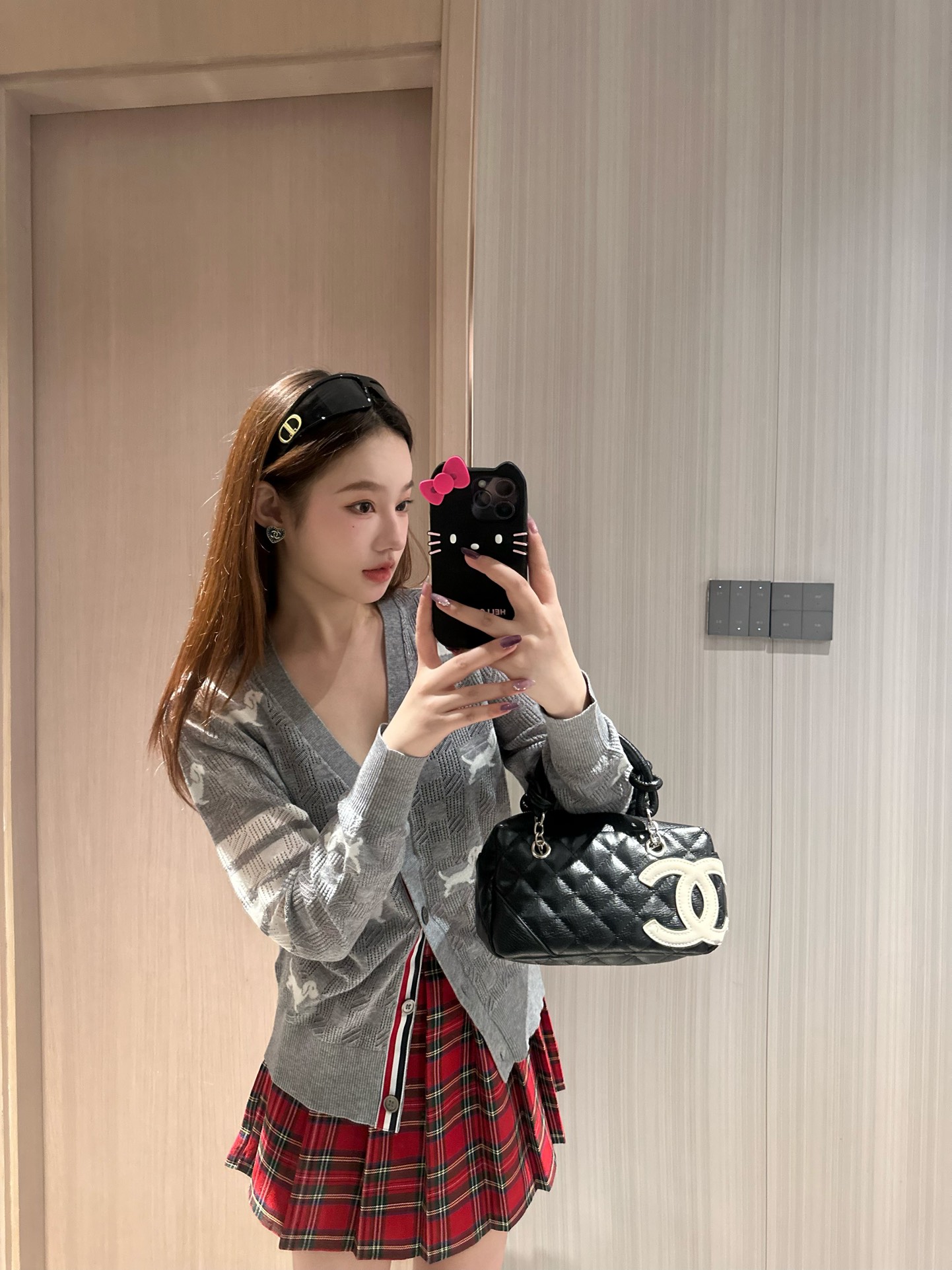 T.B., COME ON - 图片 8