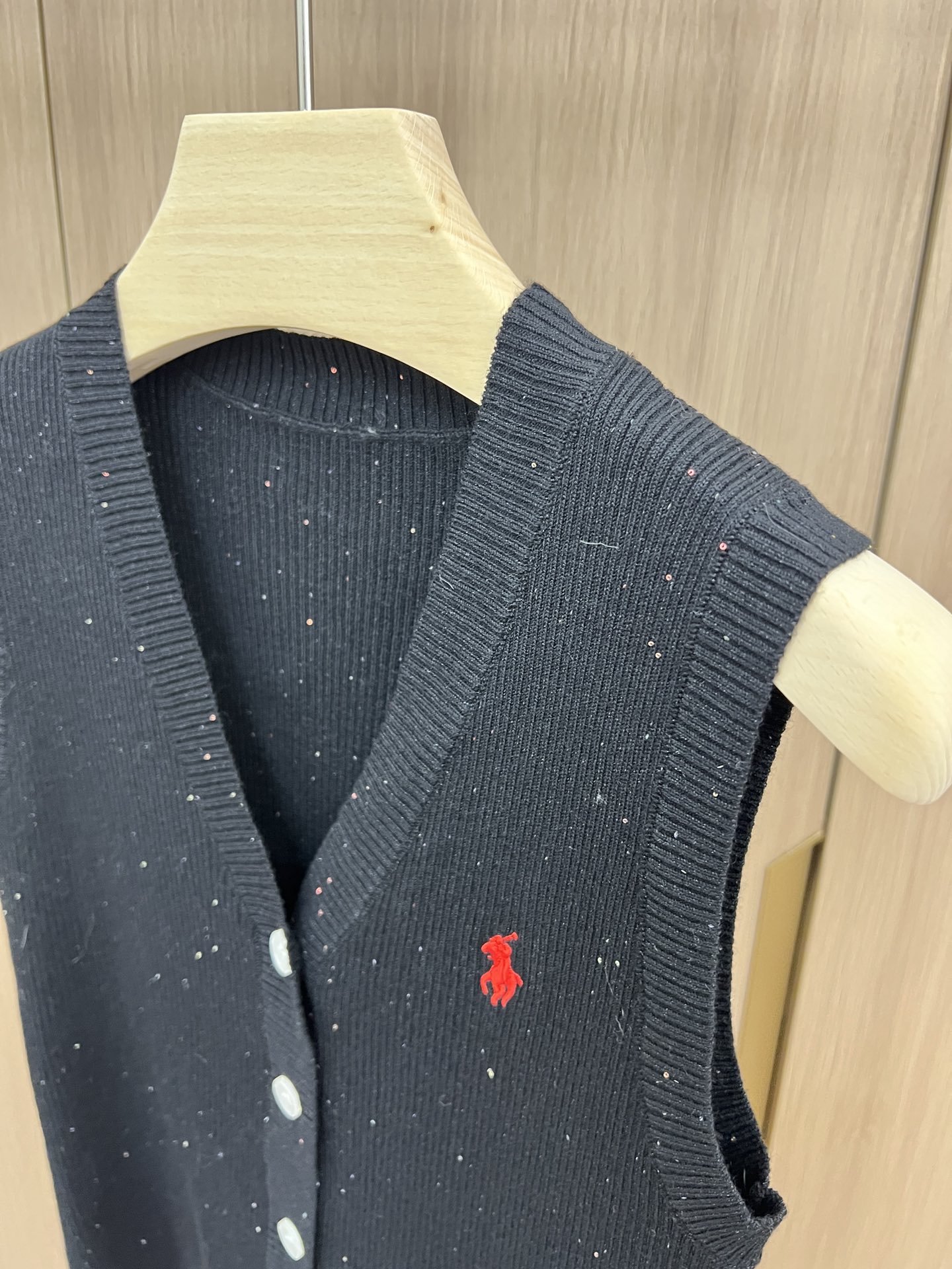 “New Package: P504 Single-Size Female Vest and Shirt in Advanced 4 Color Tone” - 图片 3