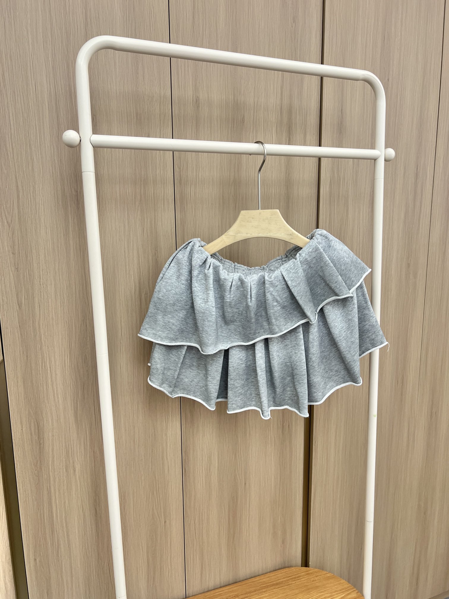 🛒新品上架‼️Ac*ne 早秋系列

元版购入定制的卫衣面料
喷色工艺 不对称蛋糕裙
完全对版做哈
辣妹