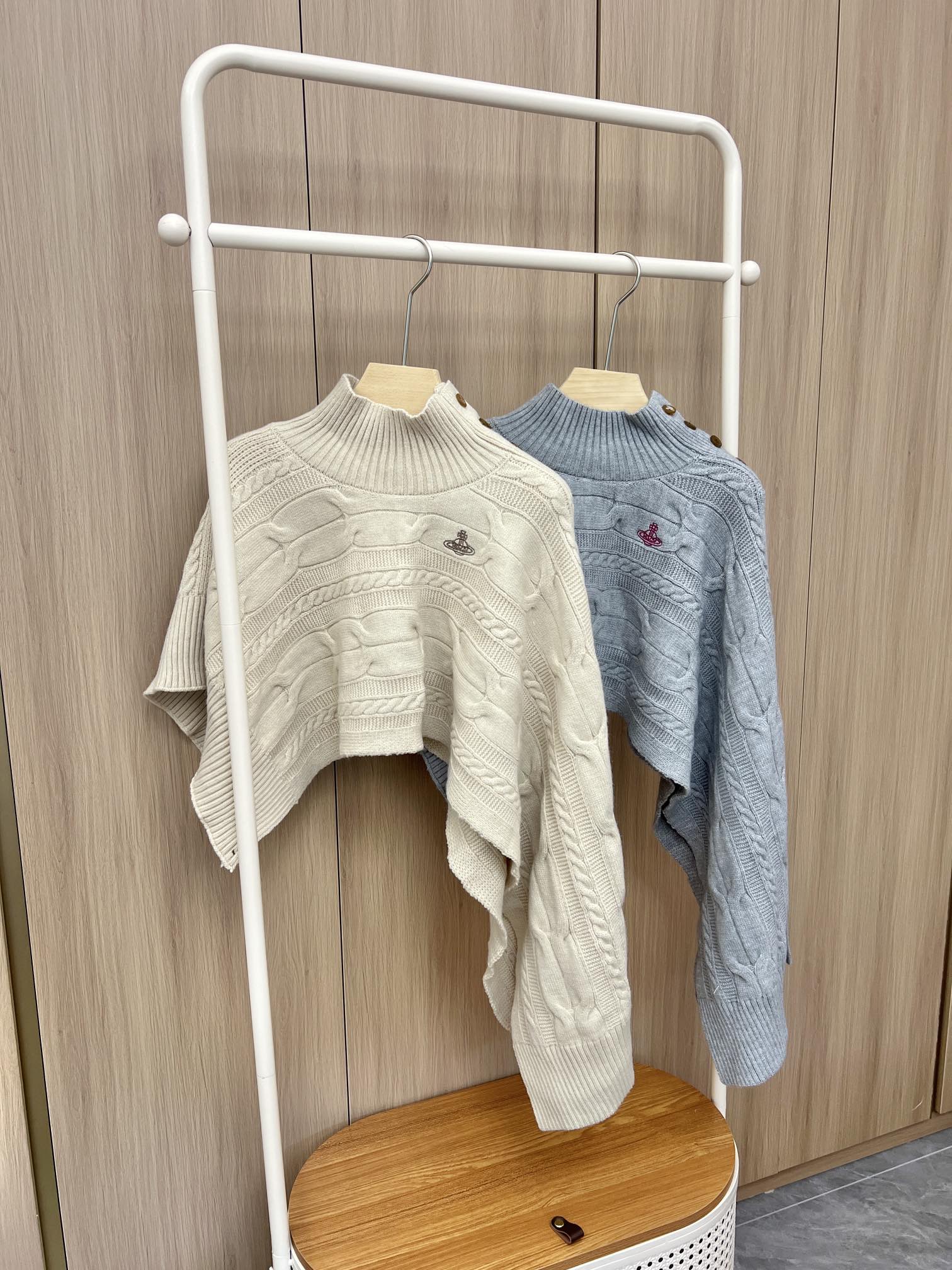 🛒新品上架‼️土星🪐Vivienne秋冬系列超火的斗篷披肩单品今年的西太后真的开挂了吗⁉️好多单品都是太