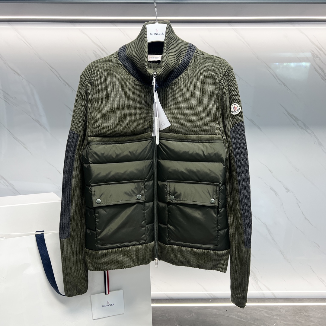 羽绒上新️Moncler24年新款Cardigan条纹立领羊毛拼接羽绒服白色细节鼎️鼎️鼎2024新款立