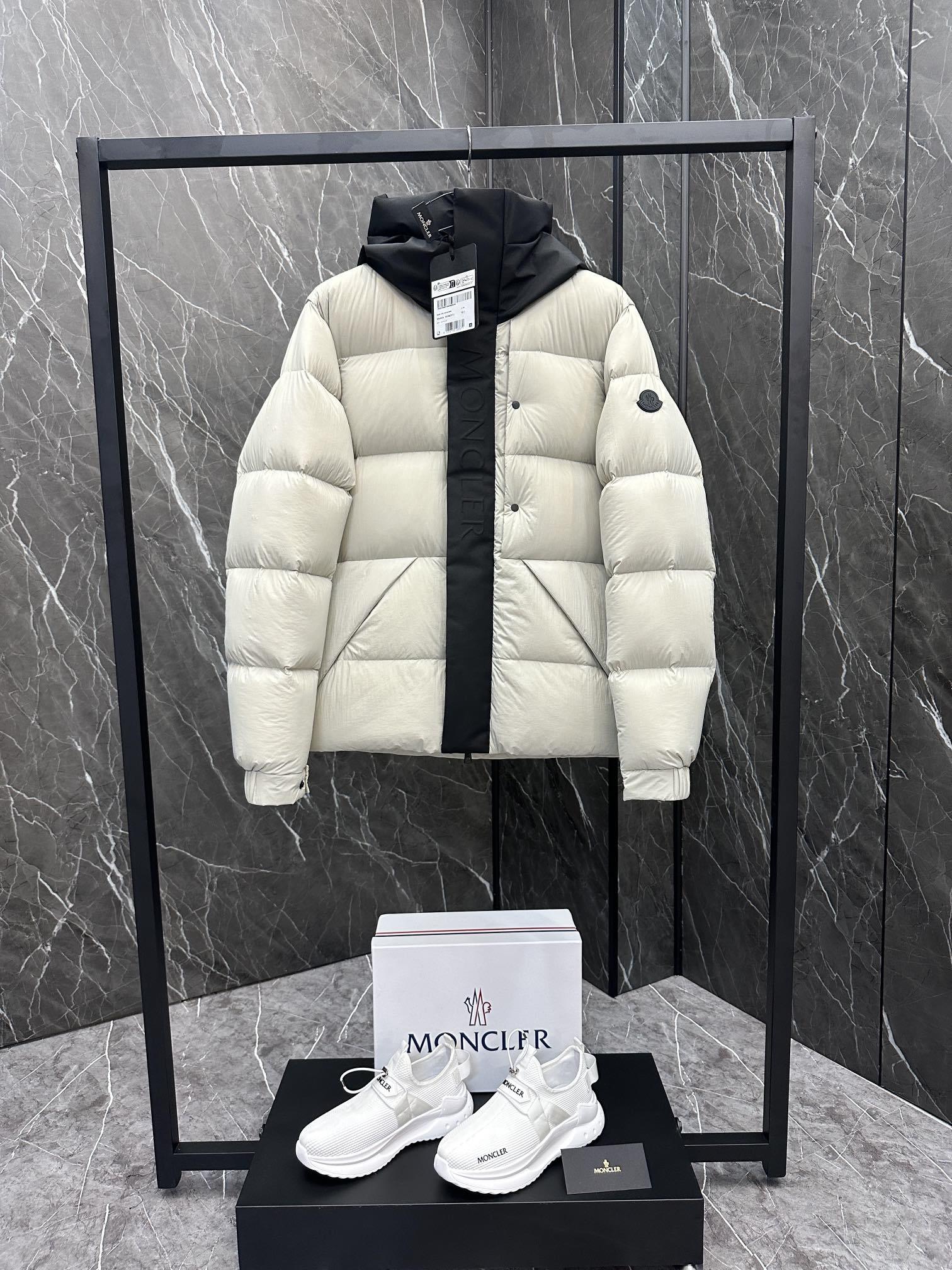 特级王者⬆️Moncler Madeira黑武士 短款男士羽绒服夹克外套(⚠️我的货你拿去对比全网,输了