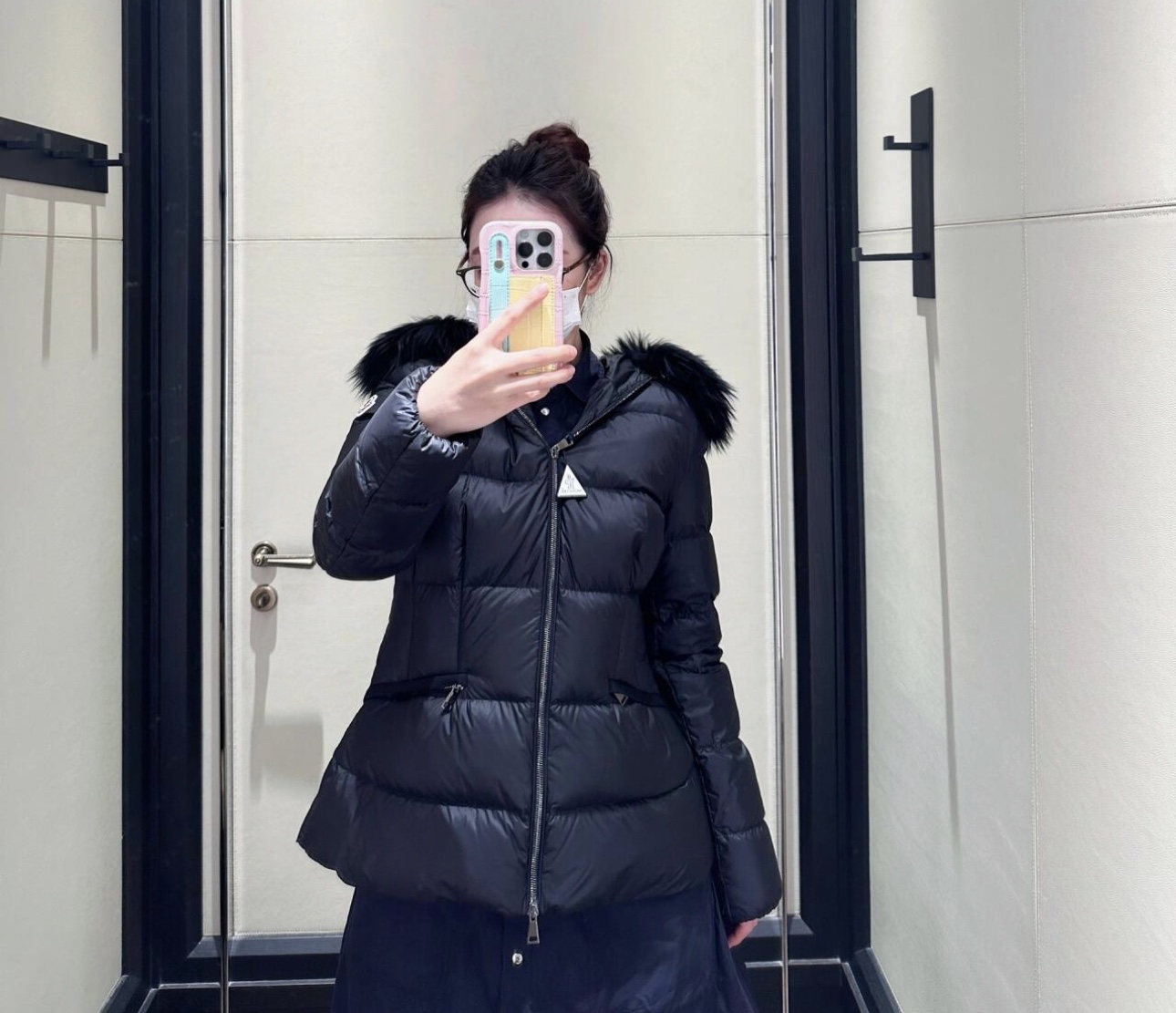 Moncler Boed Black Down Puffer Jacket with Fur Collar - Slim Fit 9 i1724681349 7313 8