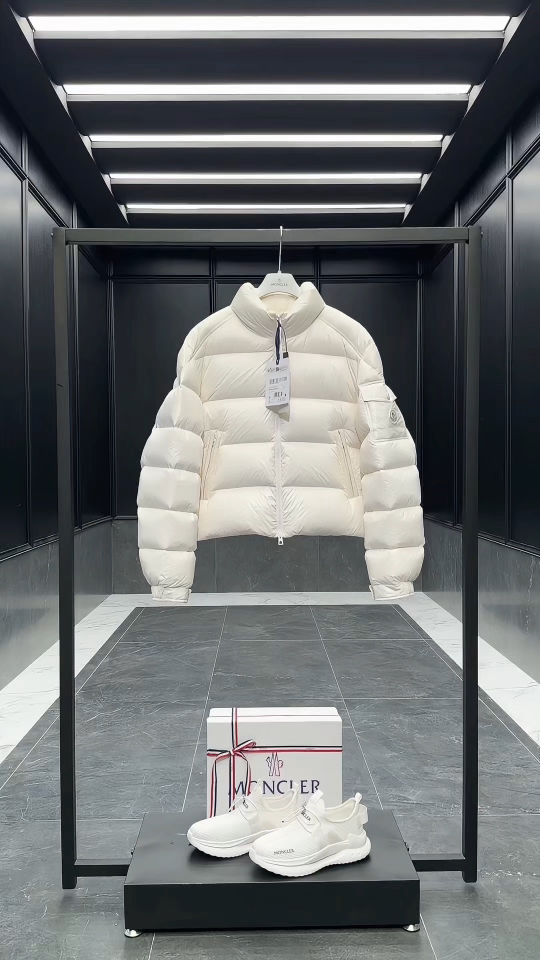 _dpL9s8NKQXbyb-jOU6LAwpFzWv3_WTGQDzIy8UA