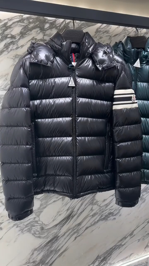 Moncler Landre条纹拉链连帽长袖夹克外套.柜台实拍视频参考.