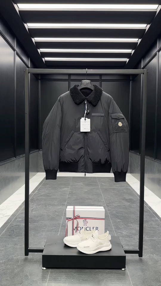 Moncler Maulevrier男士双面泰迪绒飞行员羽绒夹克外套.两面穿搭.实拍视频展示.