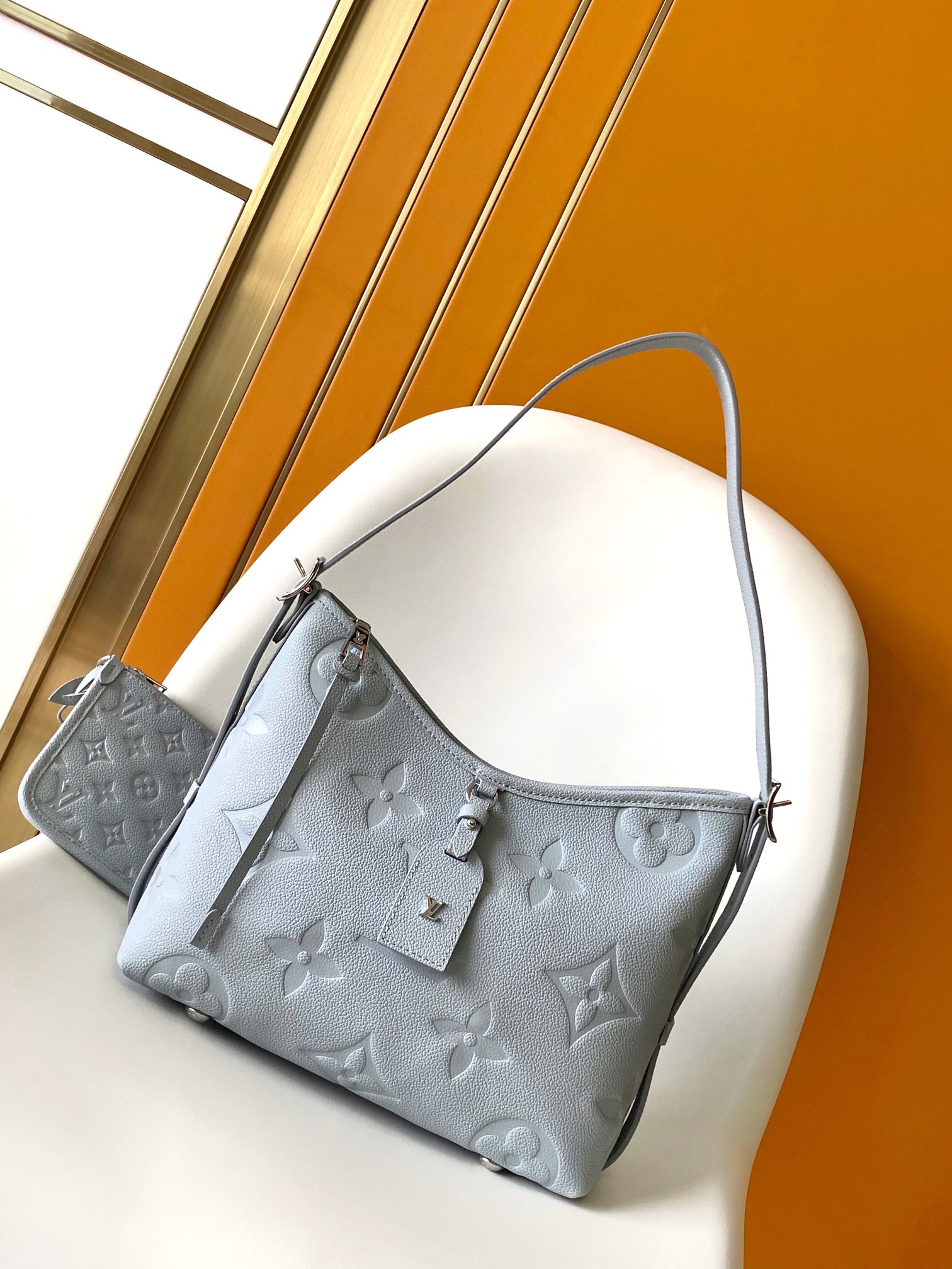 Louis Vuitton 动态芯片 M46673浅蓝 M24652渐变色M24141紫色