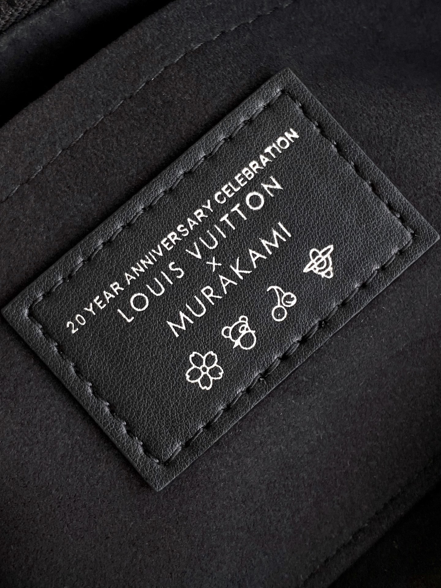 M13260黑彩 动态芯片 四方包链条包 LV X TM ONTHEGO EAST WEST CHAIN