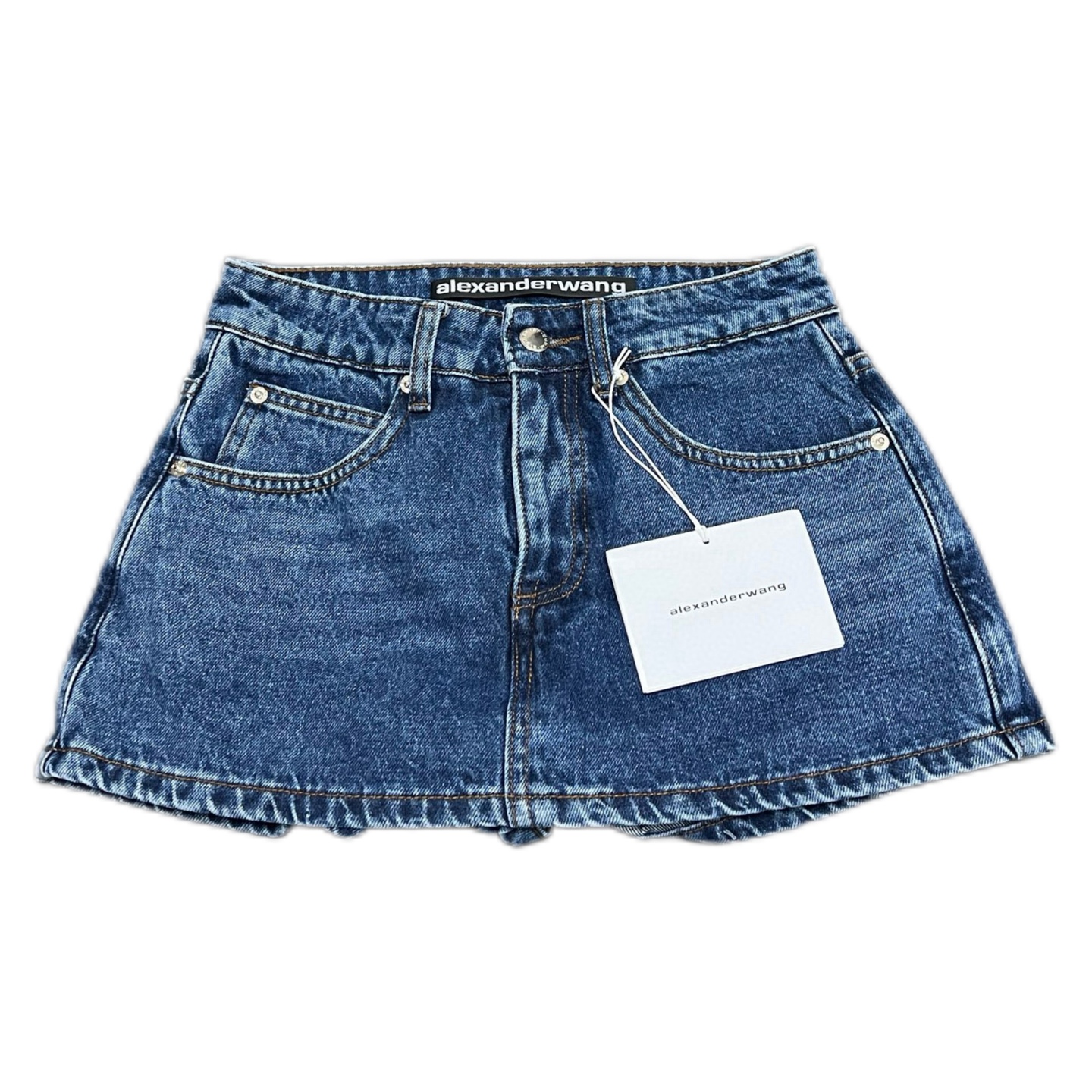 NO:136607,Number of 26-27-28 Women's model, available in stock [Pick up the next day] AW｜25ss light plate mid-waist jeans skirt, full size is in stock. Super spicy pants. Fashionable girl must have this trouser skirt style design does not have to worry about exposure. The upper body covers the flesh and makes it look thin but not wide, classic mid-waist and more waist-facing. The overall versatile and exquisite wardrobe must be included. Direct supply to Nanyou, no higher version in the country, skirts, skirts, jeans, alexander wang19860909码数26-27-28 女款 现货发售【自取隔天】 AW｜25ss光板中腰牛仔裤裙 全码入库啦. 超辣神裤.时髦girl必备这款裤裙裤裙版型设计一点都不用担心走光.问题上身遮肉显瘦不显胯宽经典中腰更显腰部比例.整体百搭又精致衣柜必入单品. 直供南油、全国再无更高版,,skirts,jeans,alexander wang,Men's clothing