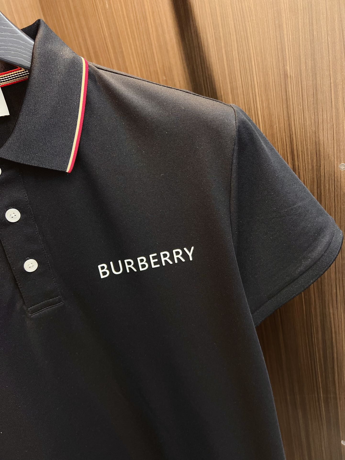 Burberry巴宝莉2024新款男士原单翻领Polo衫短袖T恤柜台同步发售简洁时尚百搭高端品质胸前立体